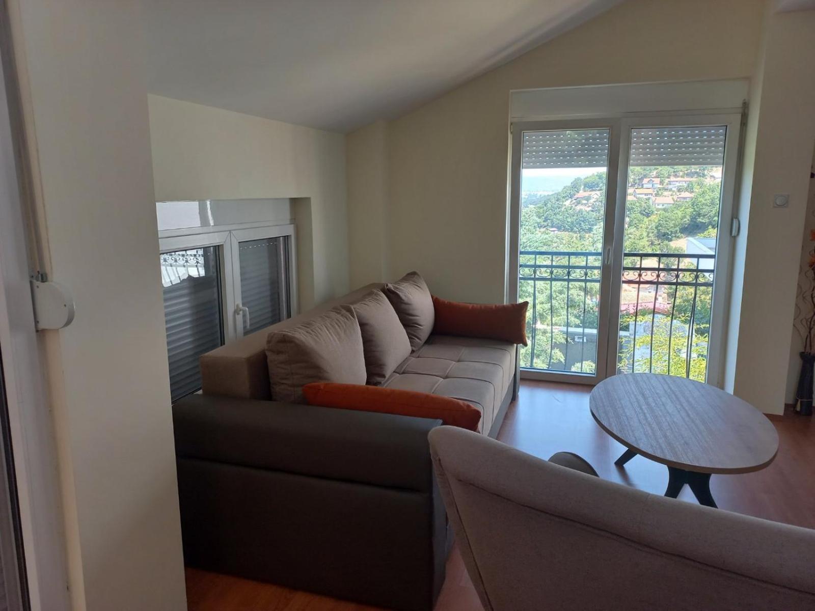 Apartmanents Valentino-Naselba Konjsko view 4