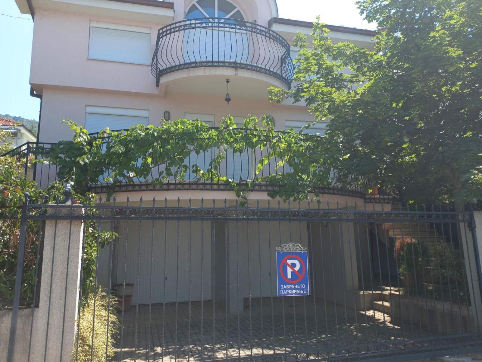 Apartmanents Valentino-Naselba Konjsko view 5