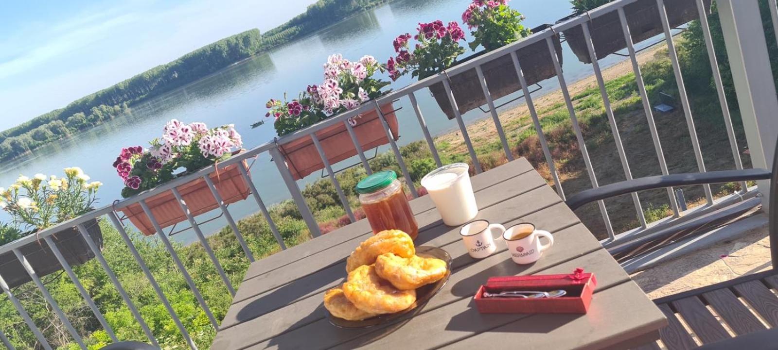 Къща за гости Ненийски