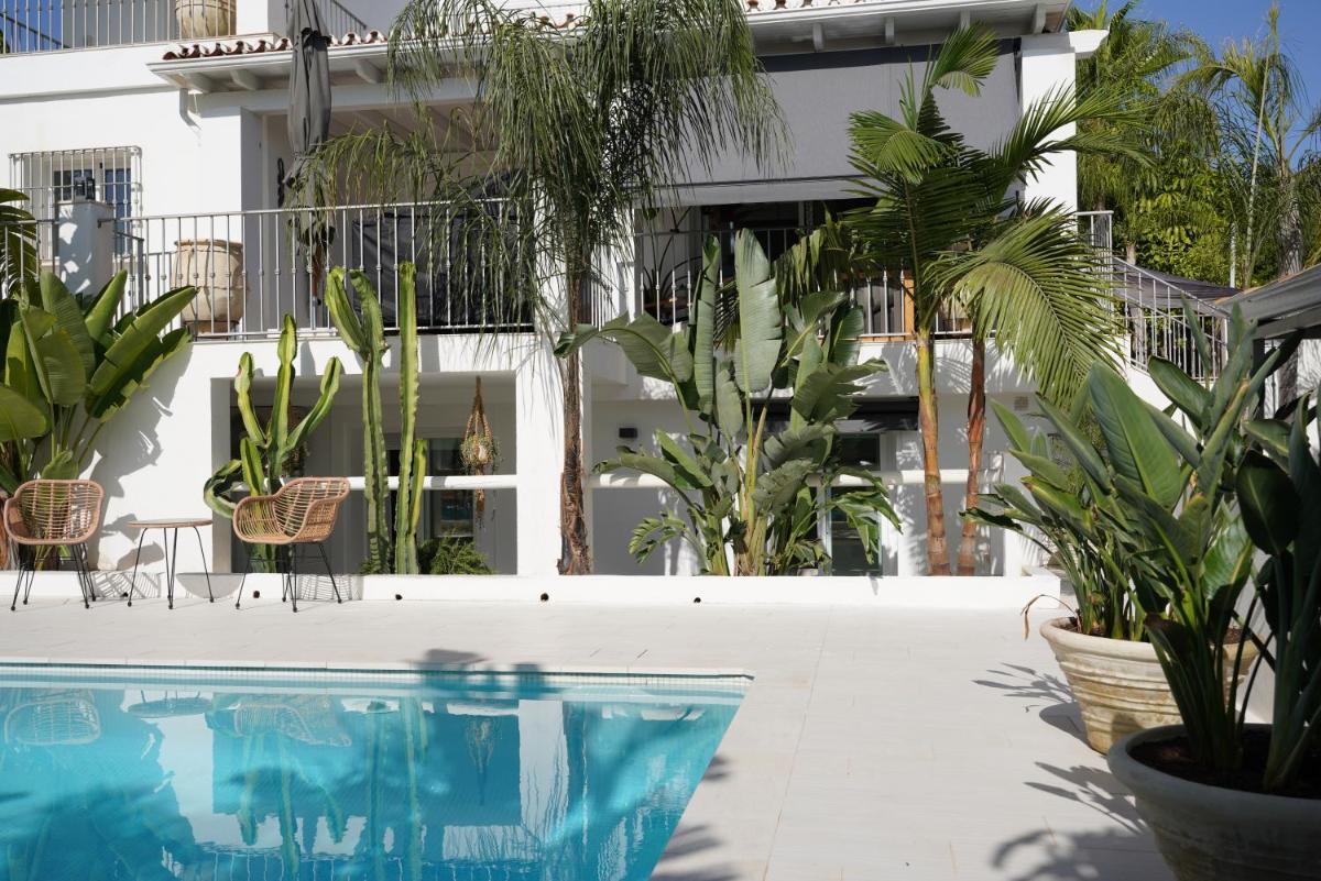 Thani Holidays view 2