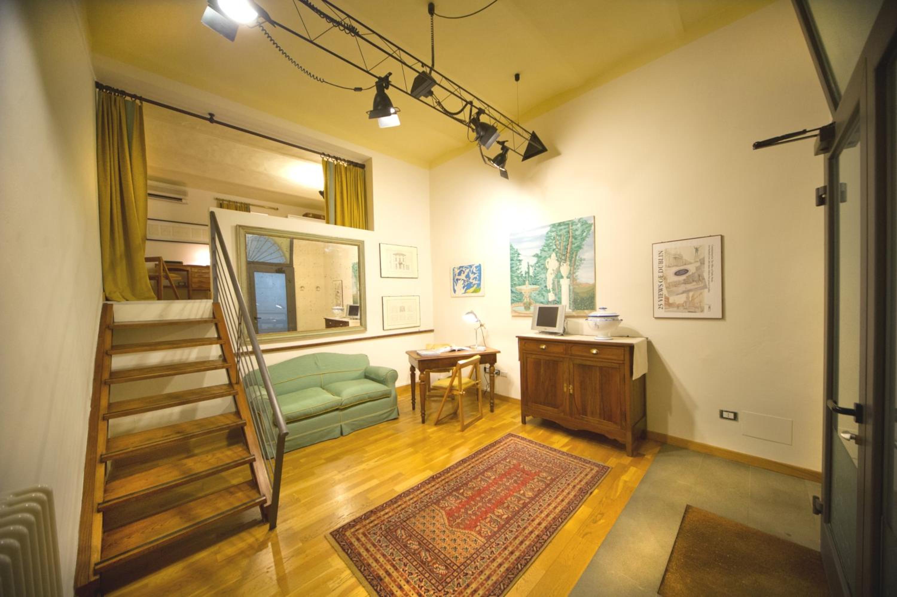 Lo Studio view 3