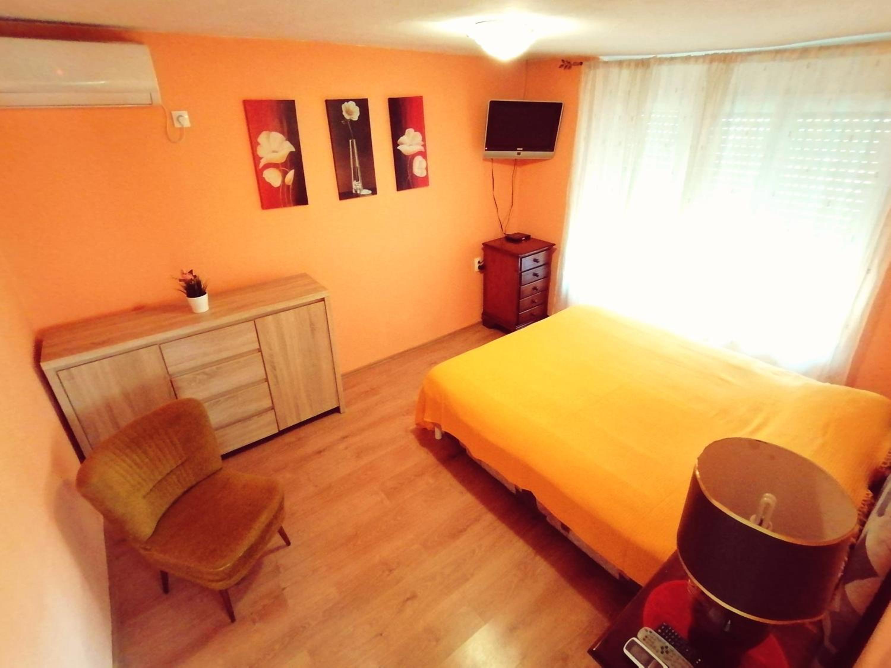 Vrdnik apartmani Sara view 3