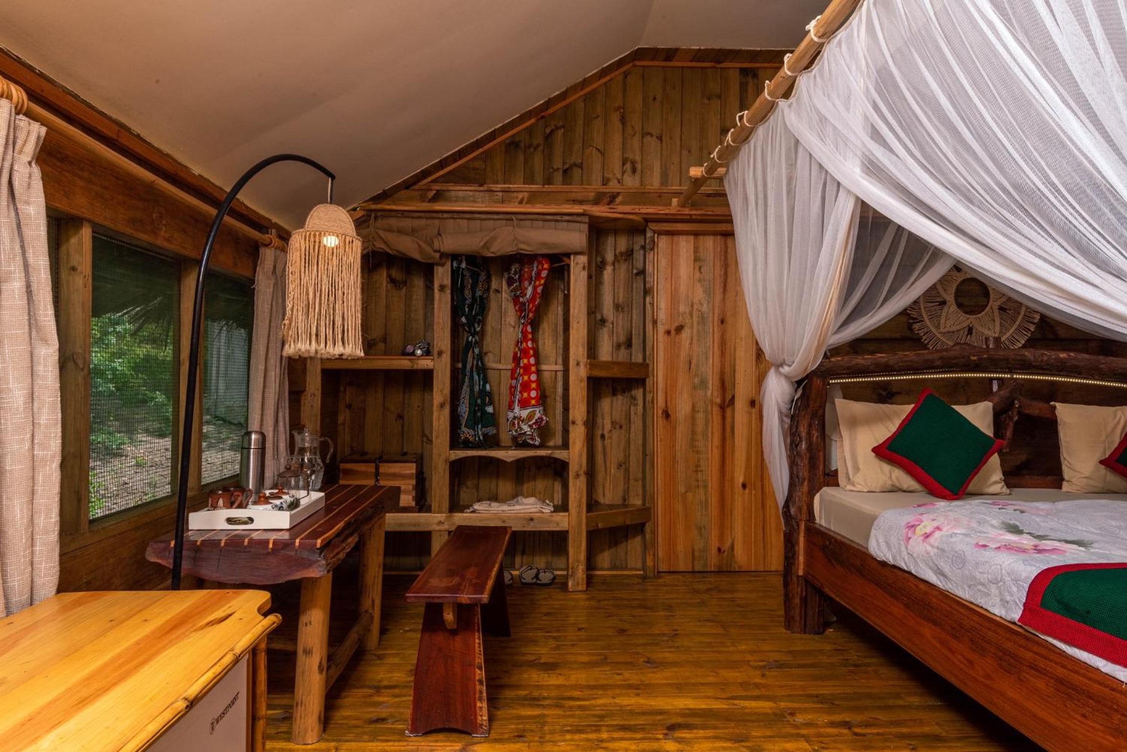 Miseni Retreat