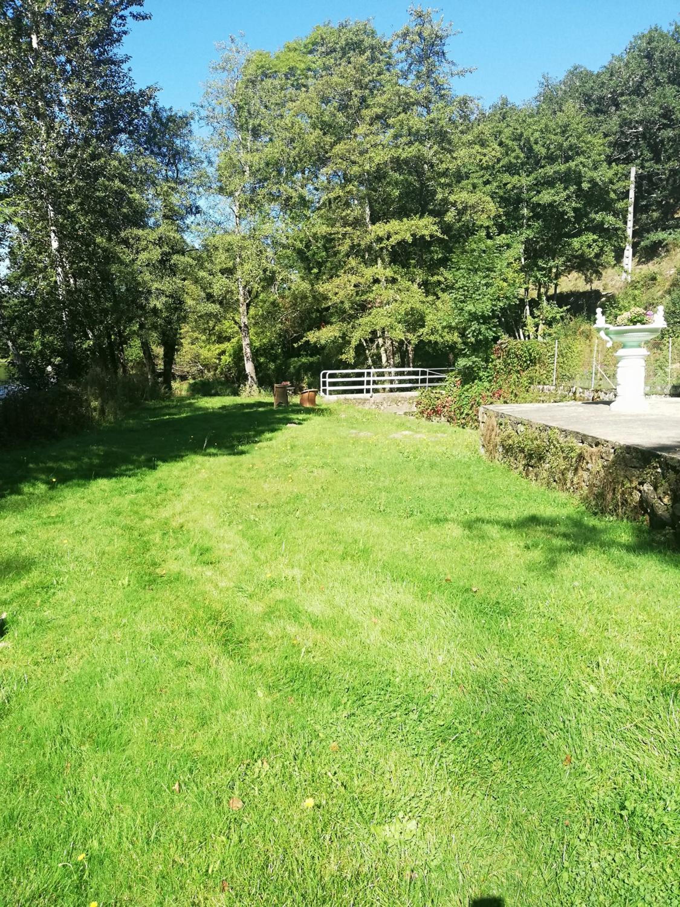 Chambre d'hôte Moulin du Breuil. view 5