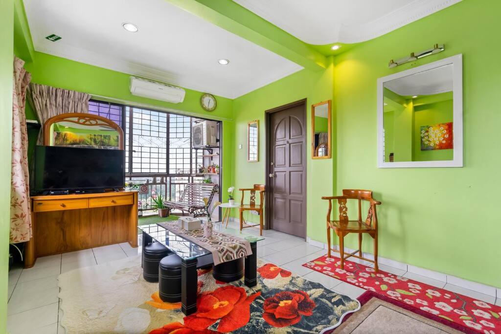 3 scenic air cond bedrooms, near Bandar Rawang view 5