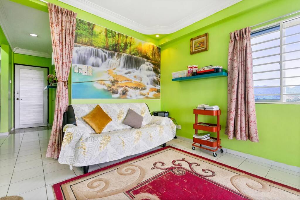 3 scenic air cond bedrooms, near Bandar Rawang view 4