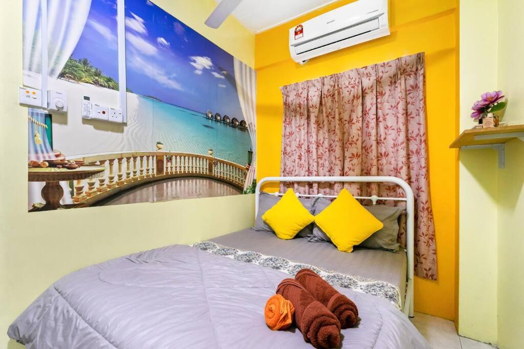 3 scenic air cond bedrooms, near Bandar Rawang view 2
