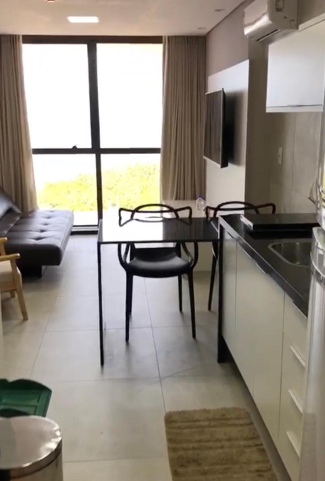 Barra Home stay 22 andar view 4