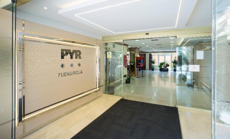 Pyrdeluxe