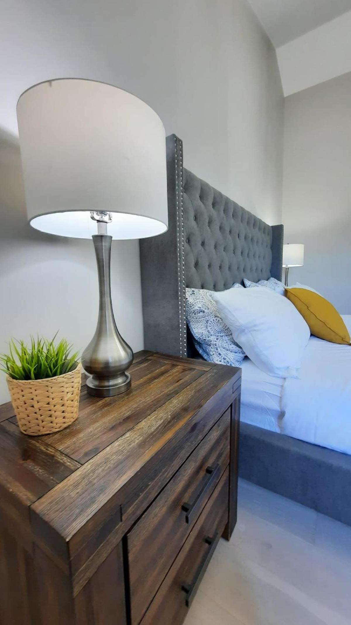 Inn On King Bed  Breakfast - Property Image 19