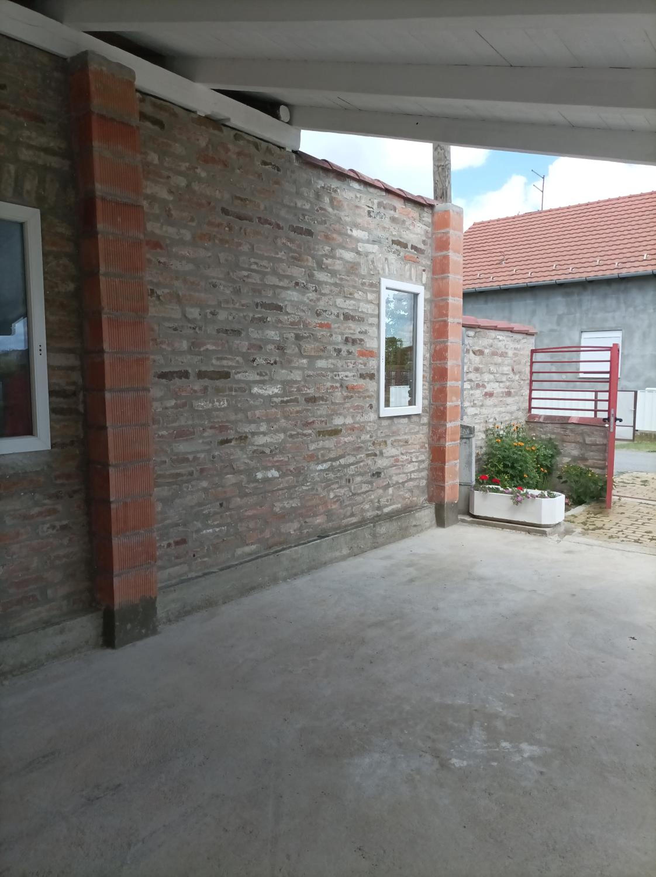 ARENA NIKIĆ