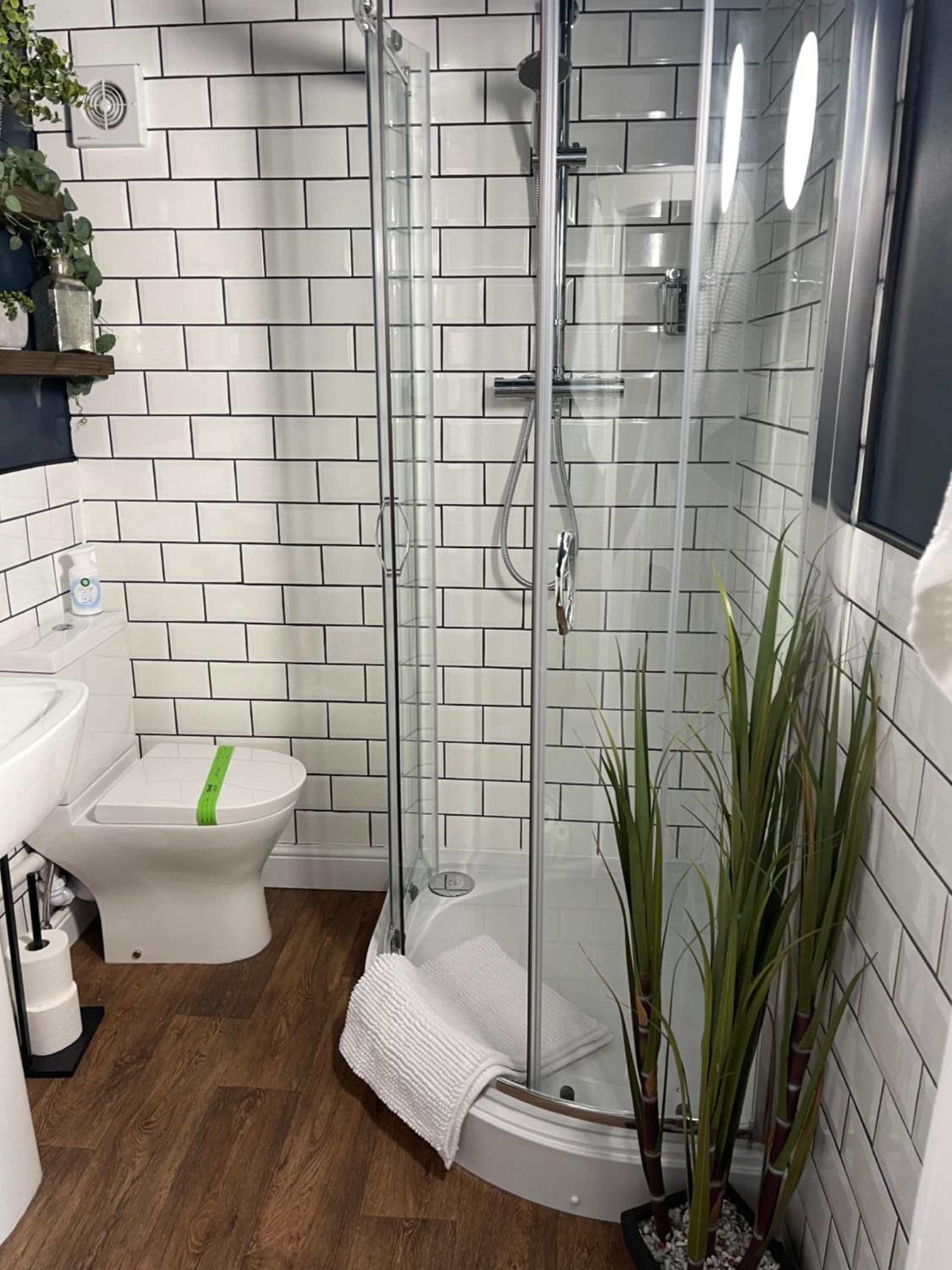 Photo 18