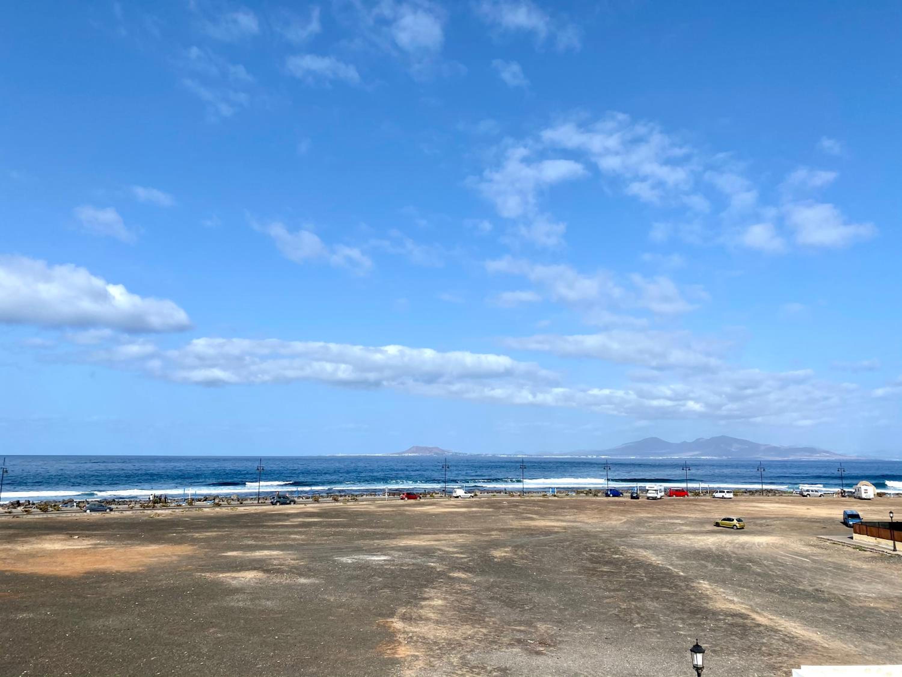 Modern apartment with sea views in Corralejo