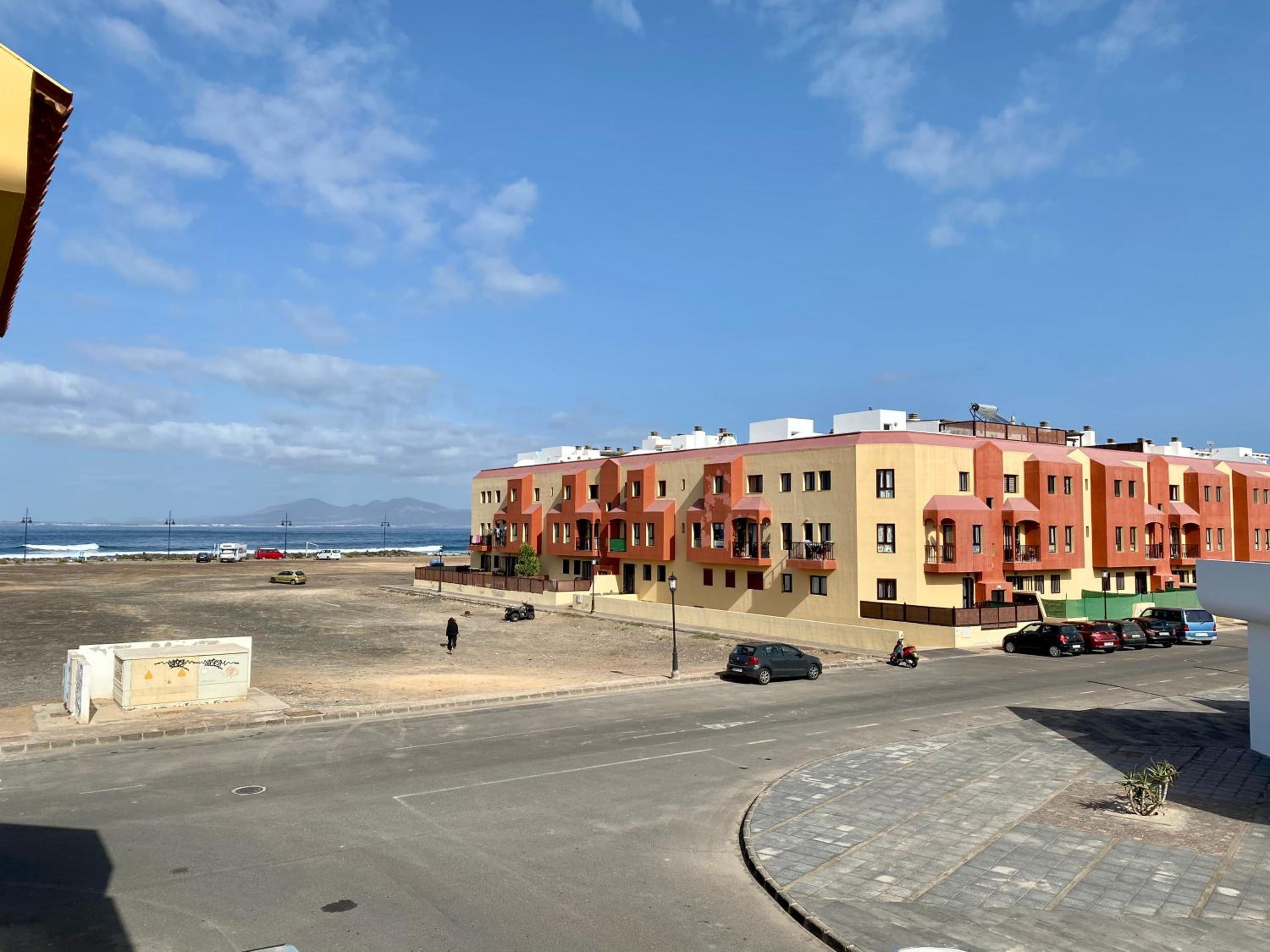 Modern apartment with sea views in Corralejo
