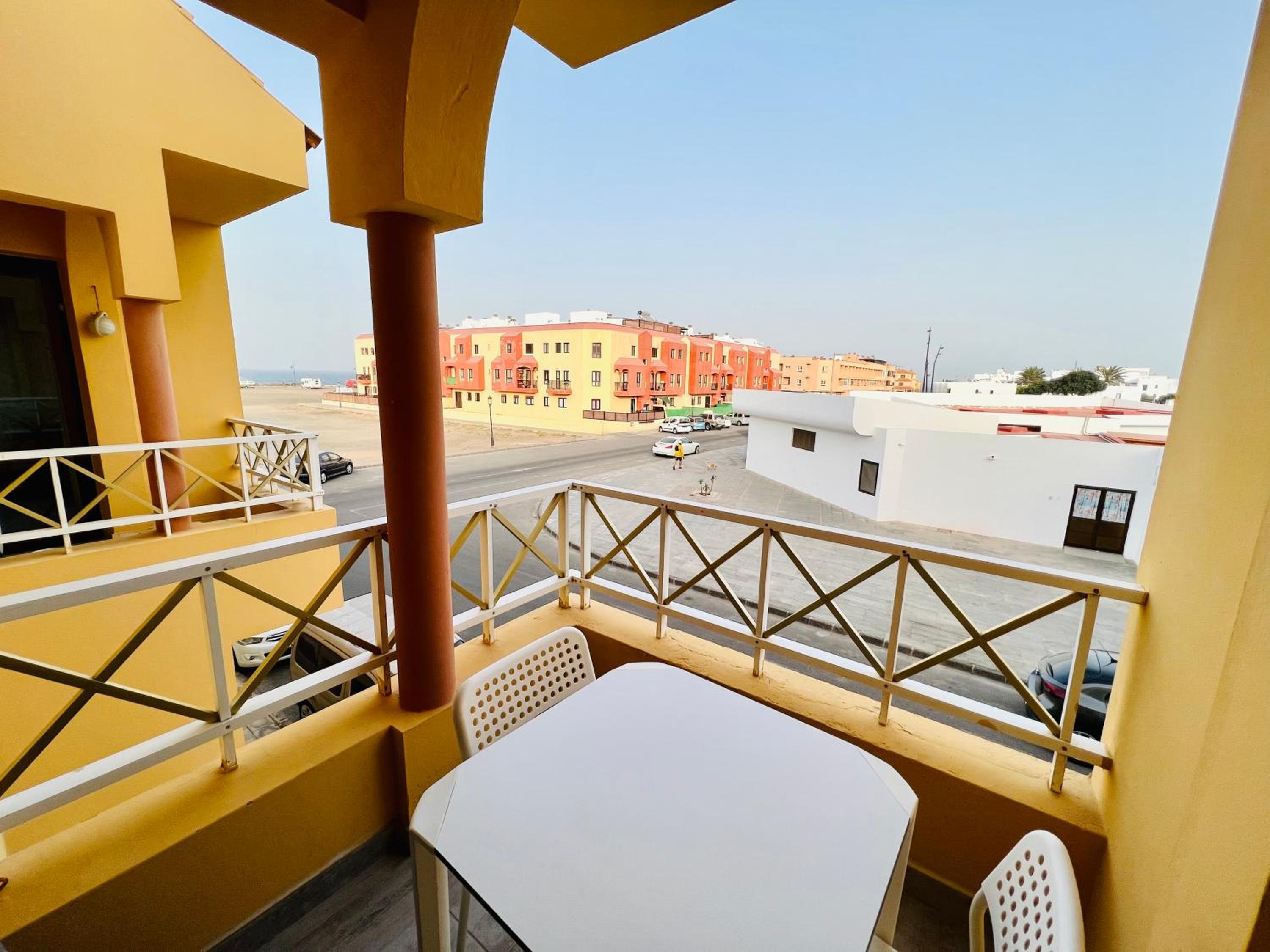 Modern apartment with sea views in Corralejo