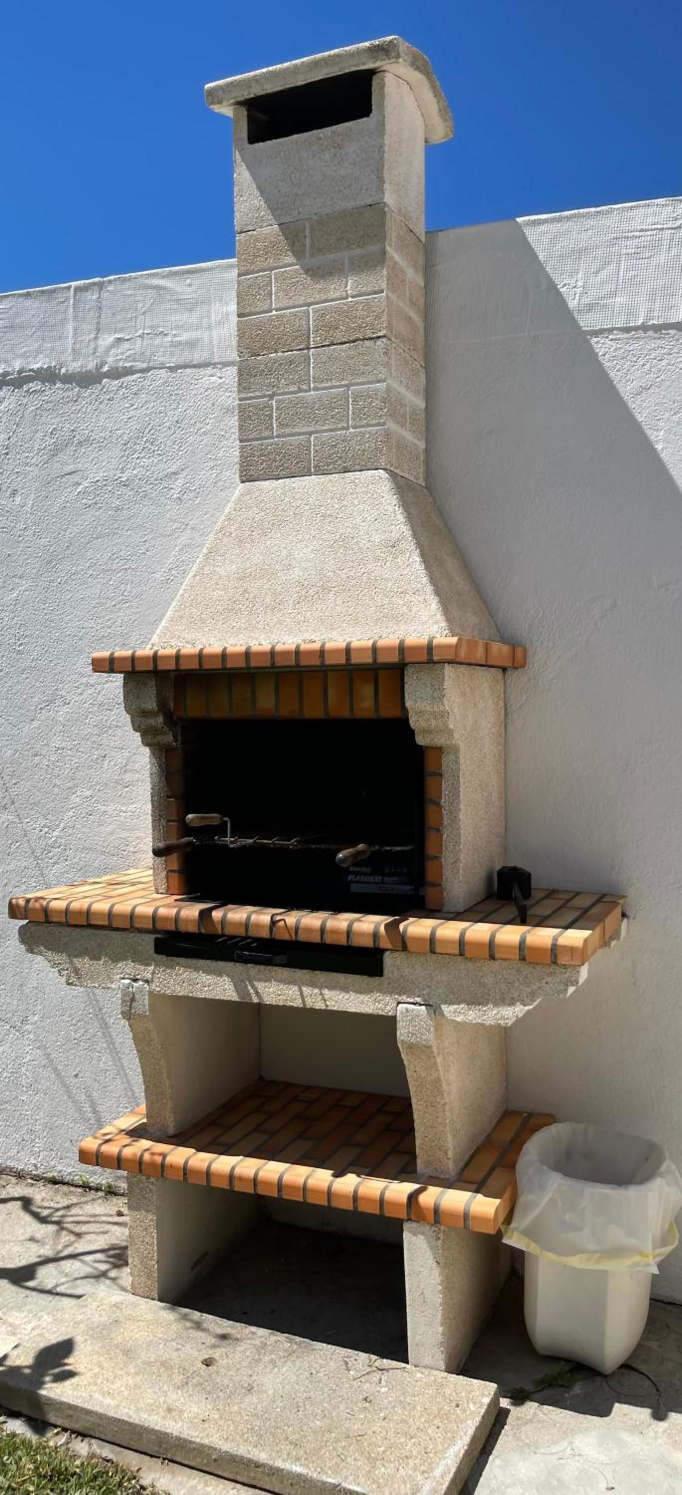 Photo 48