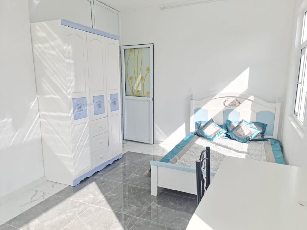 Lovely brand new luxury 2-bedroom apartment in Vacoas, Mauritius view 3