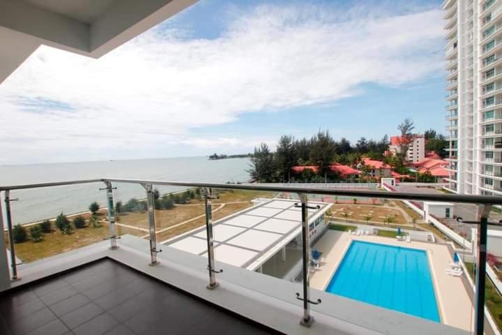 Bay Resort by Imperial Suites Miri , Diamond Tower photo 4