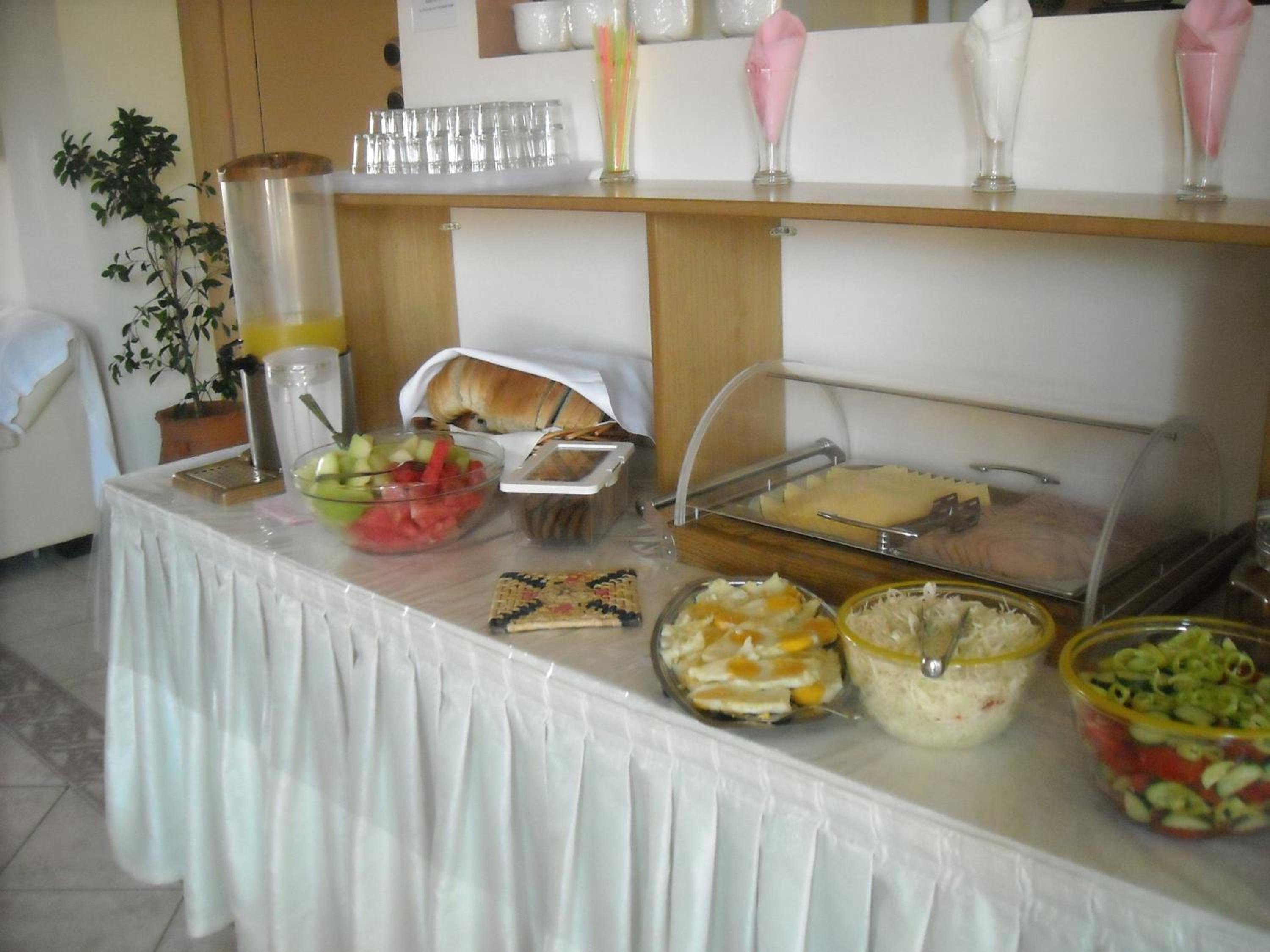 Iris Hotel, photo 29