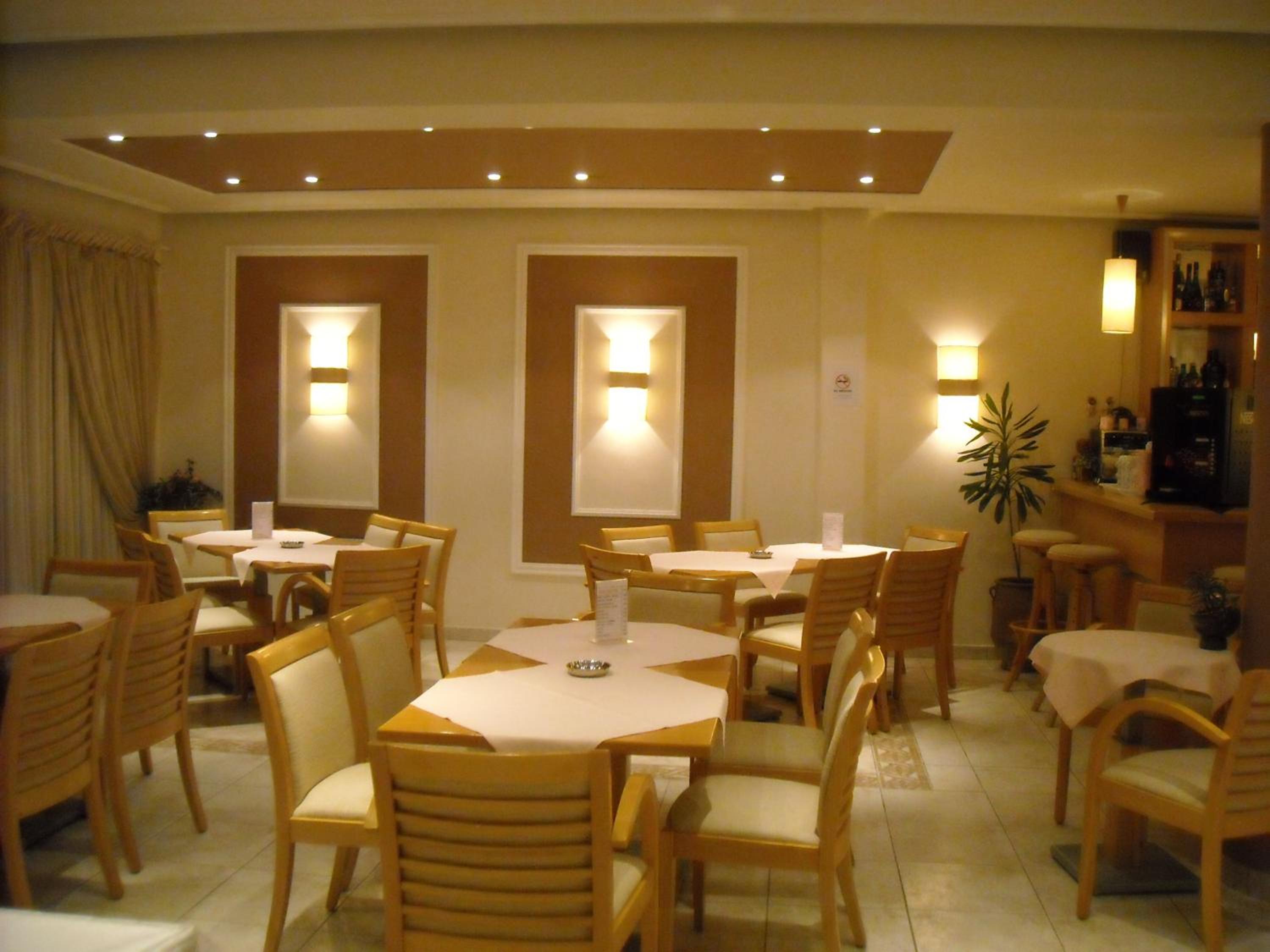 Iris Hotel, photo 11
