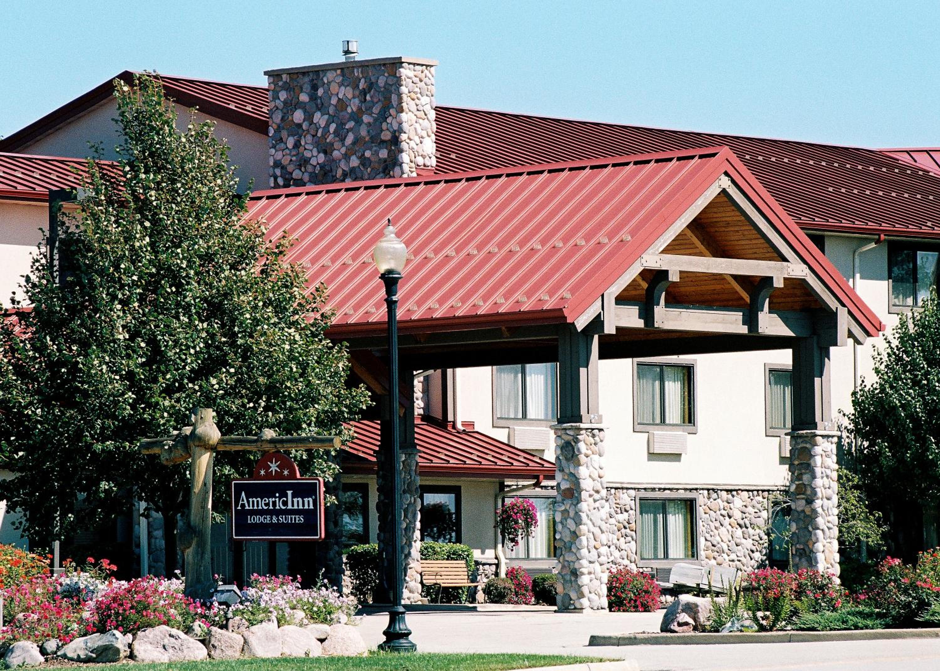 AmericInn by Wyndham Oswego - Property Image 35