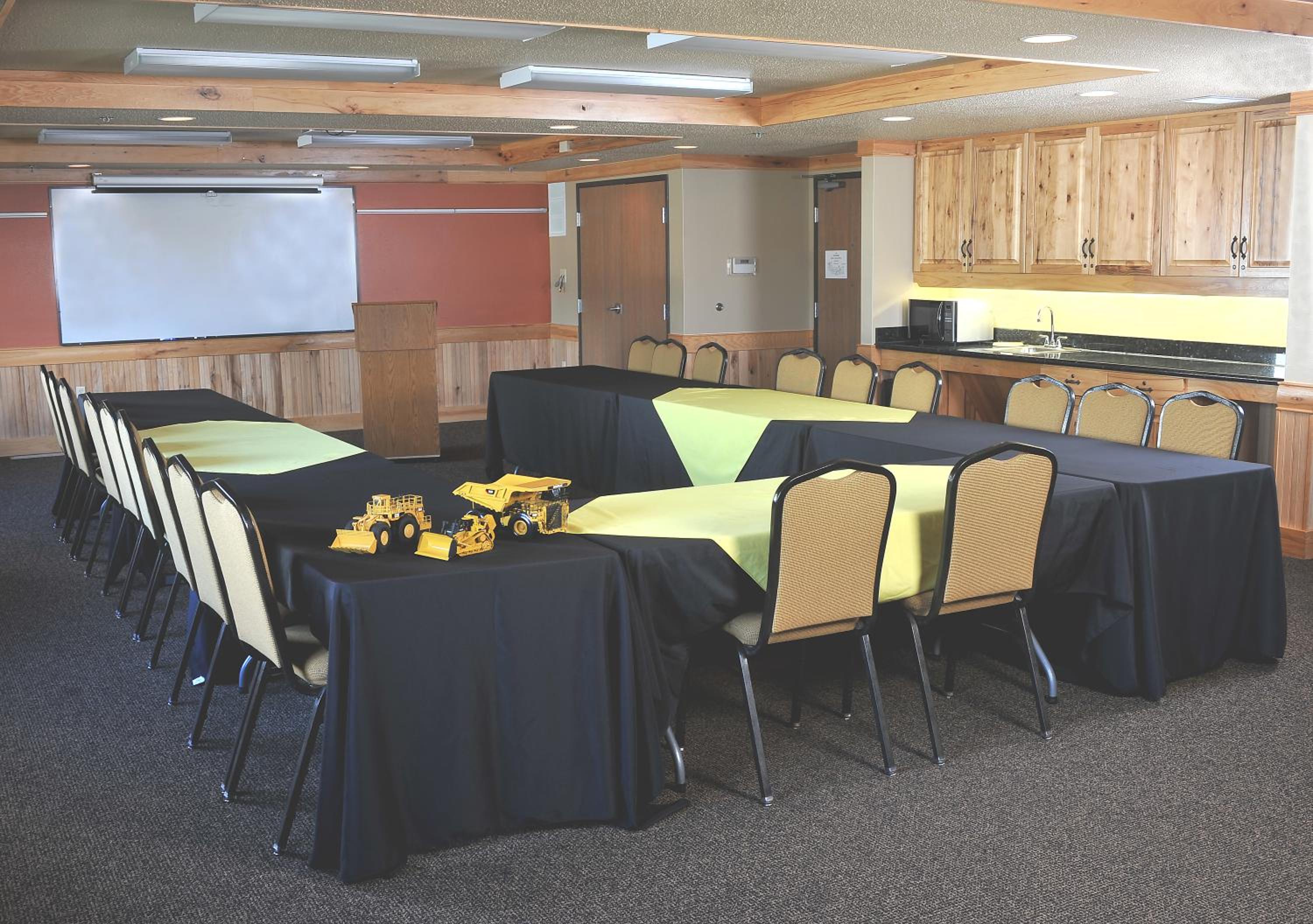 AmericInn by Wyndham Oswego - Property Image 30