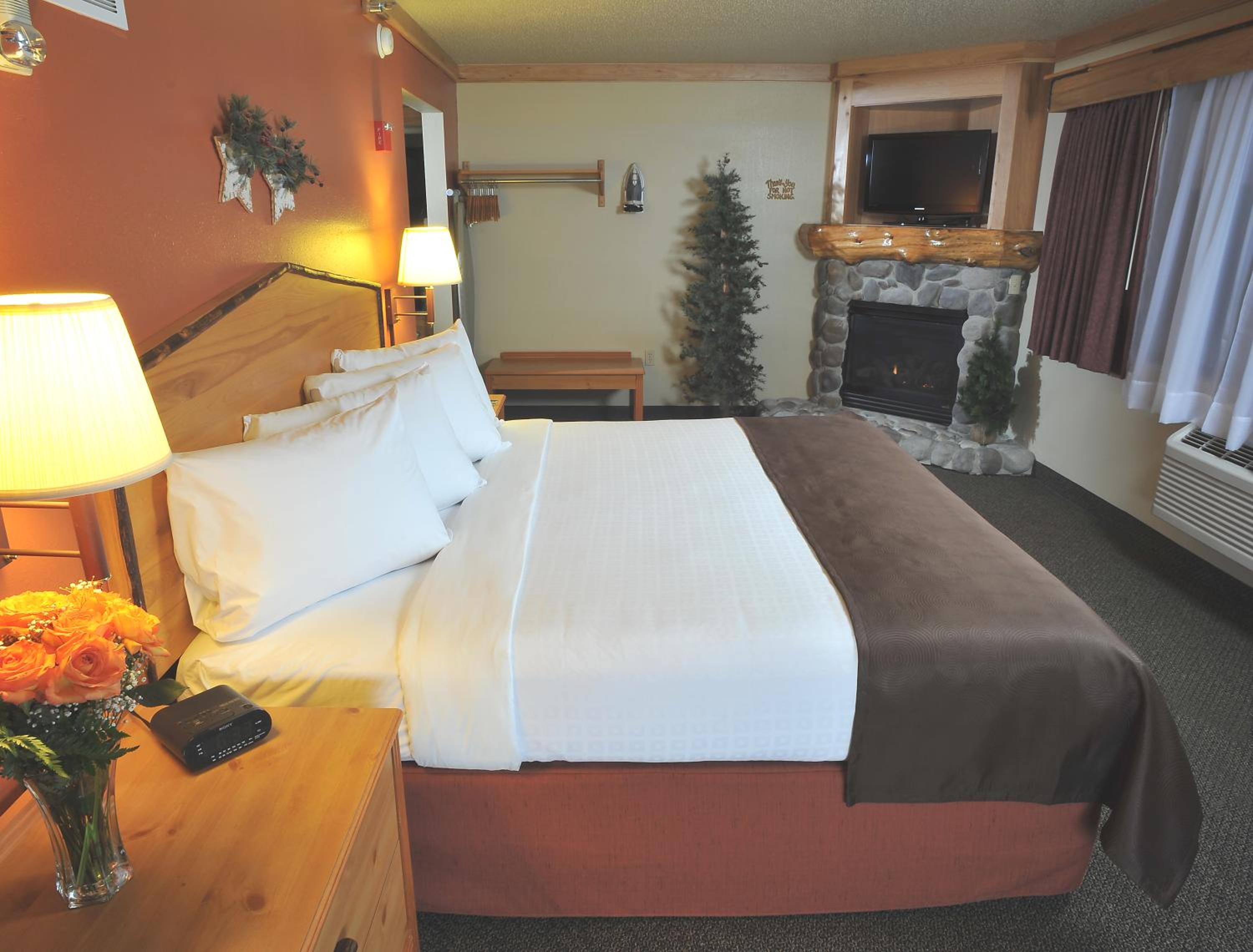 AmericInn by Wyndham Oswego - Property Image 4