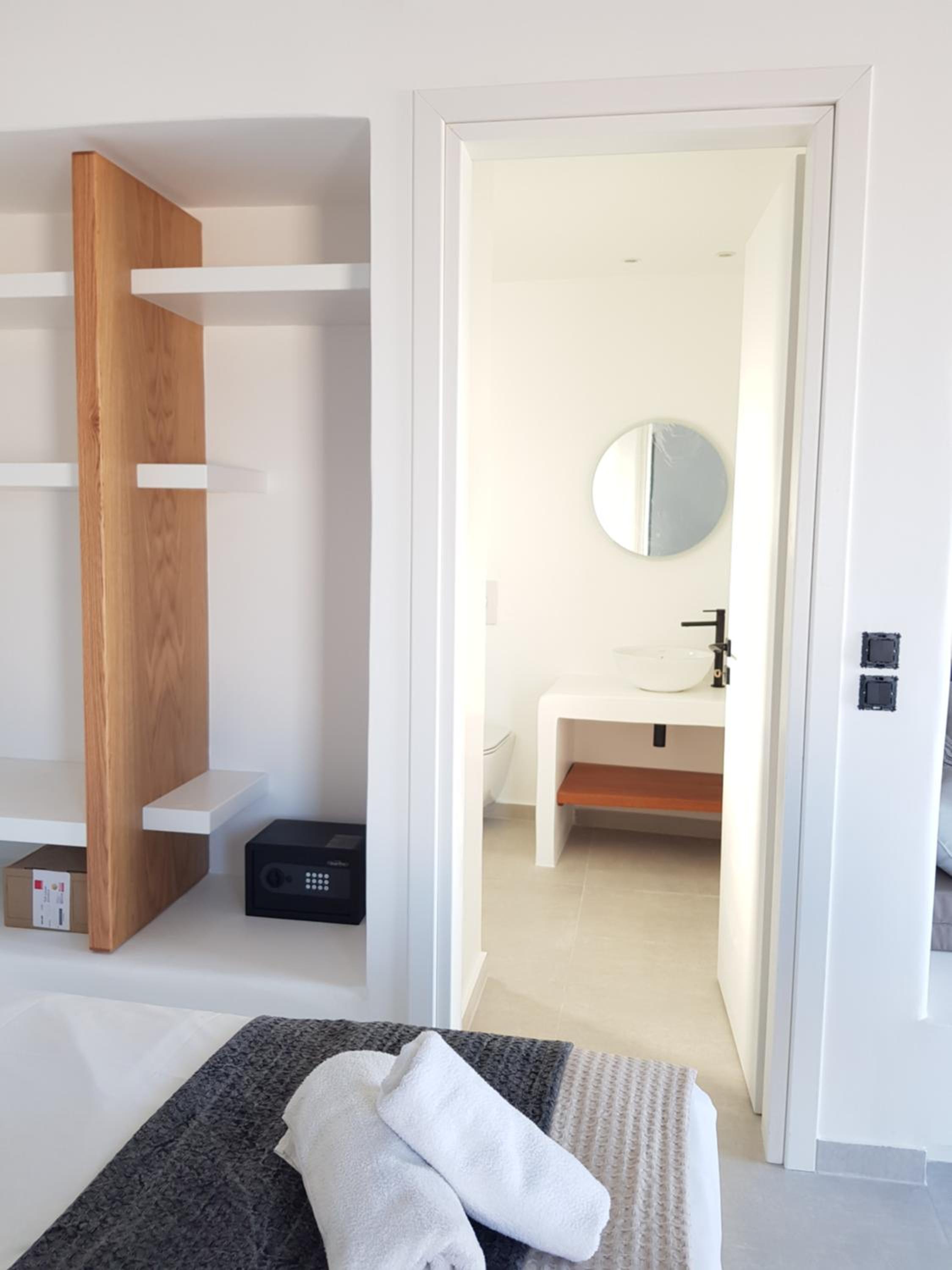 myLithos Suites