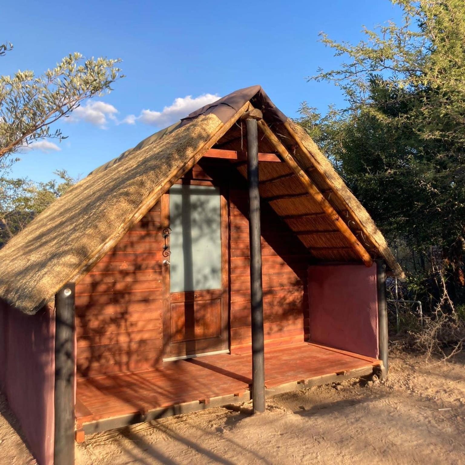 Shik Shack Backpackers - Image 5