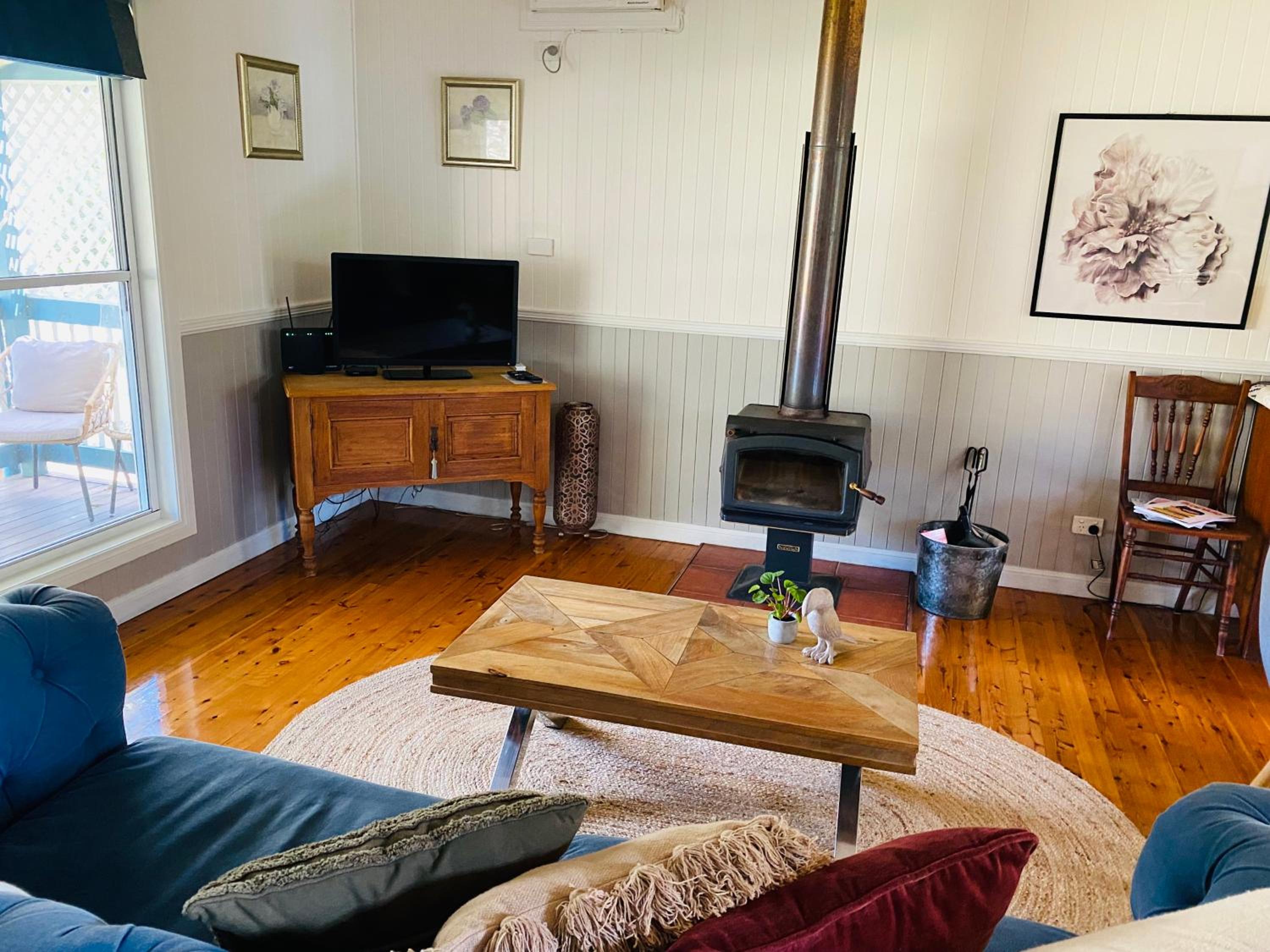 Telegraph Retreat Cottages