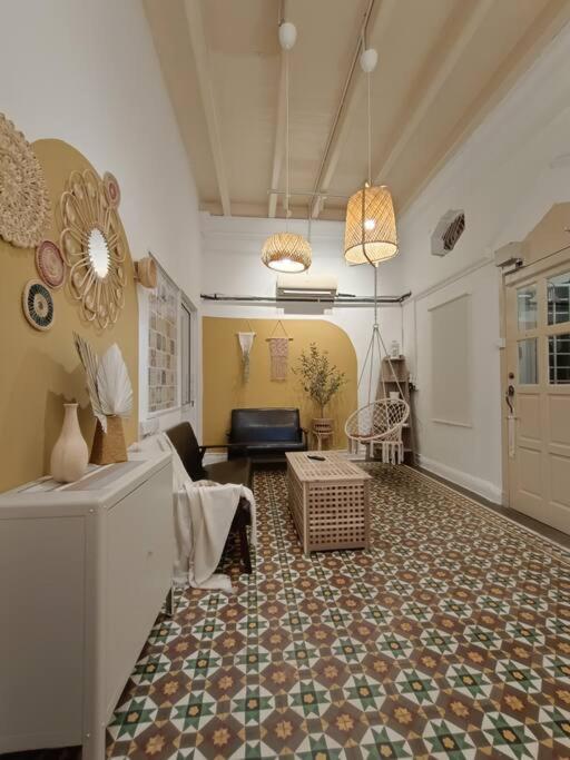 UNESCO Bohemian Style Heritage House at Georgetown 5BR 14 pax photo 1