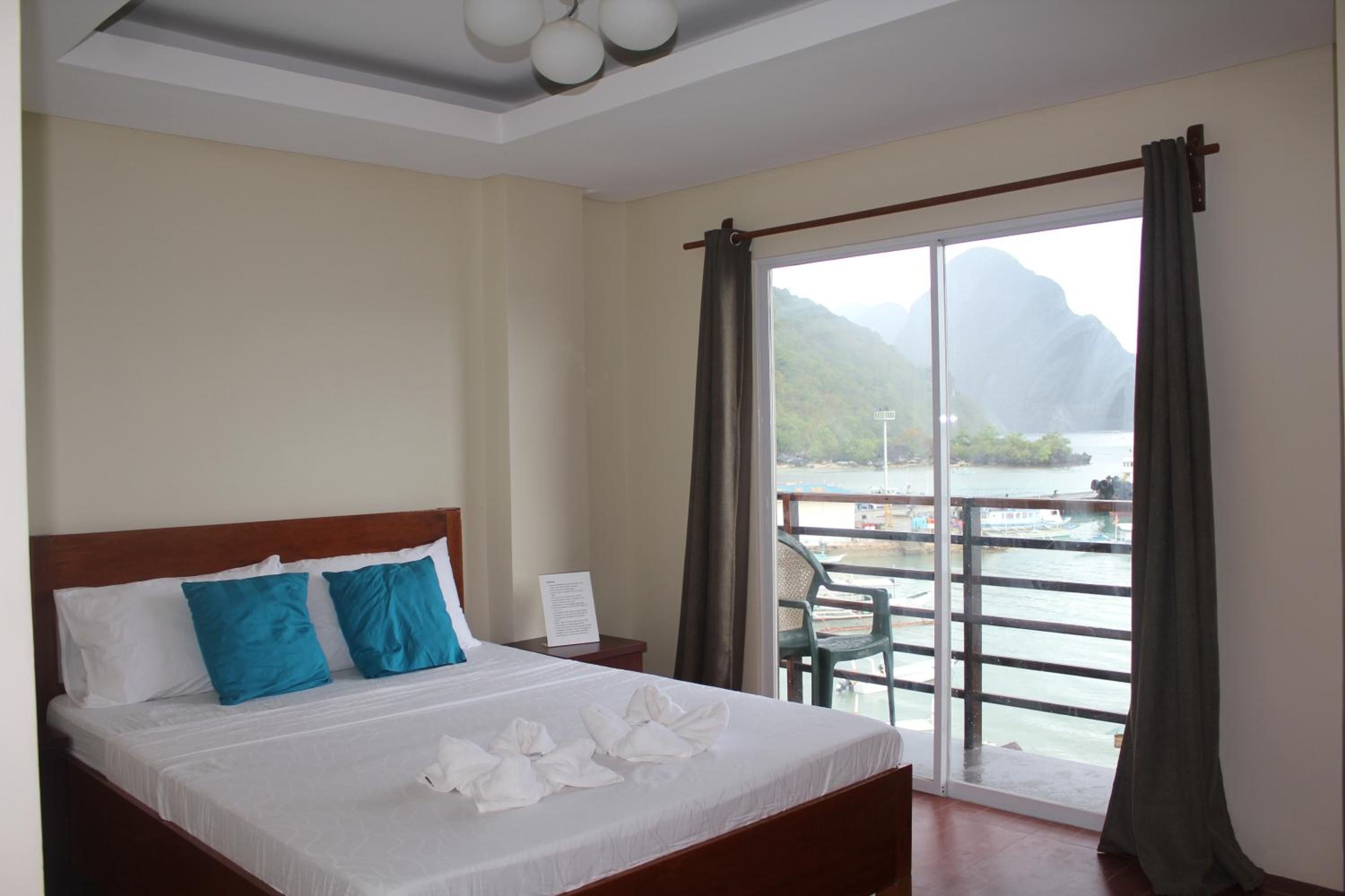 Aqua Travel Lodge