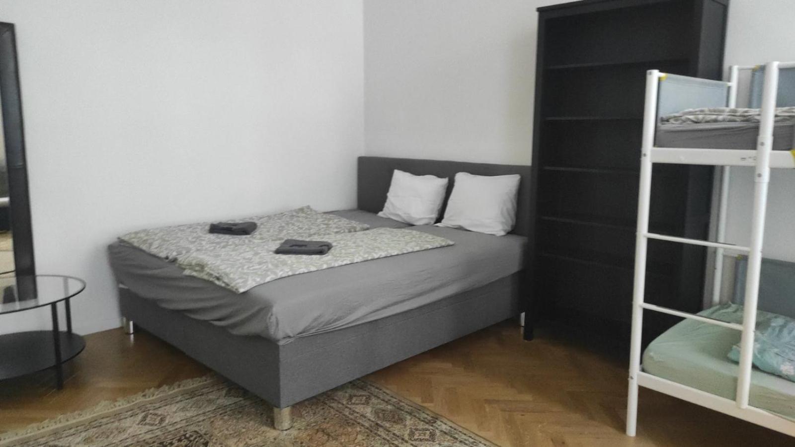 Love, Peace & Easy Living Apartment