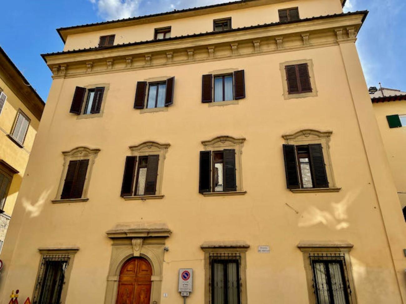 Peruzzi Royal Suite