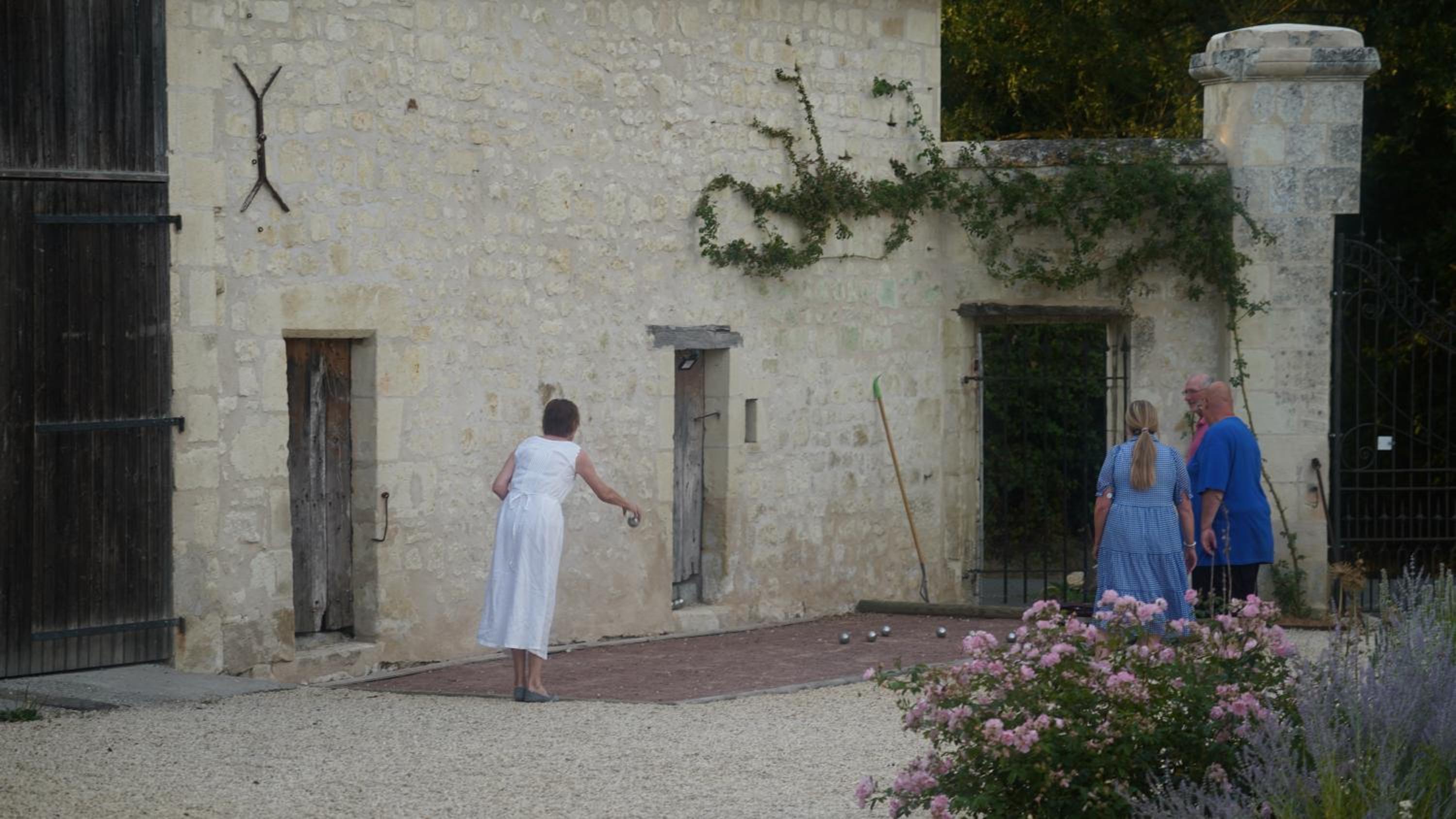 Photo 11