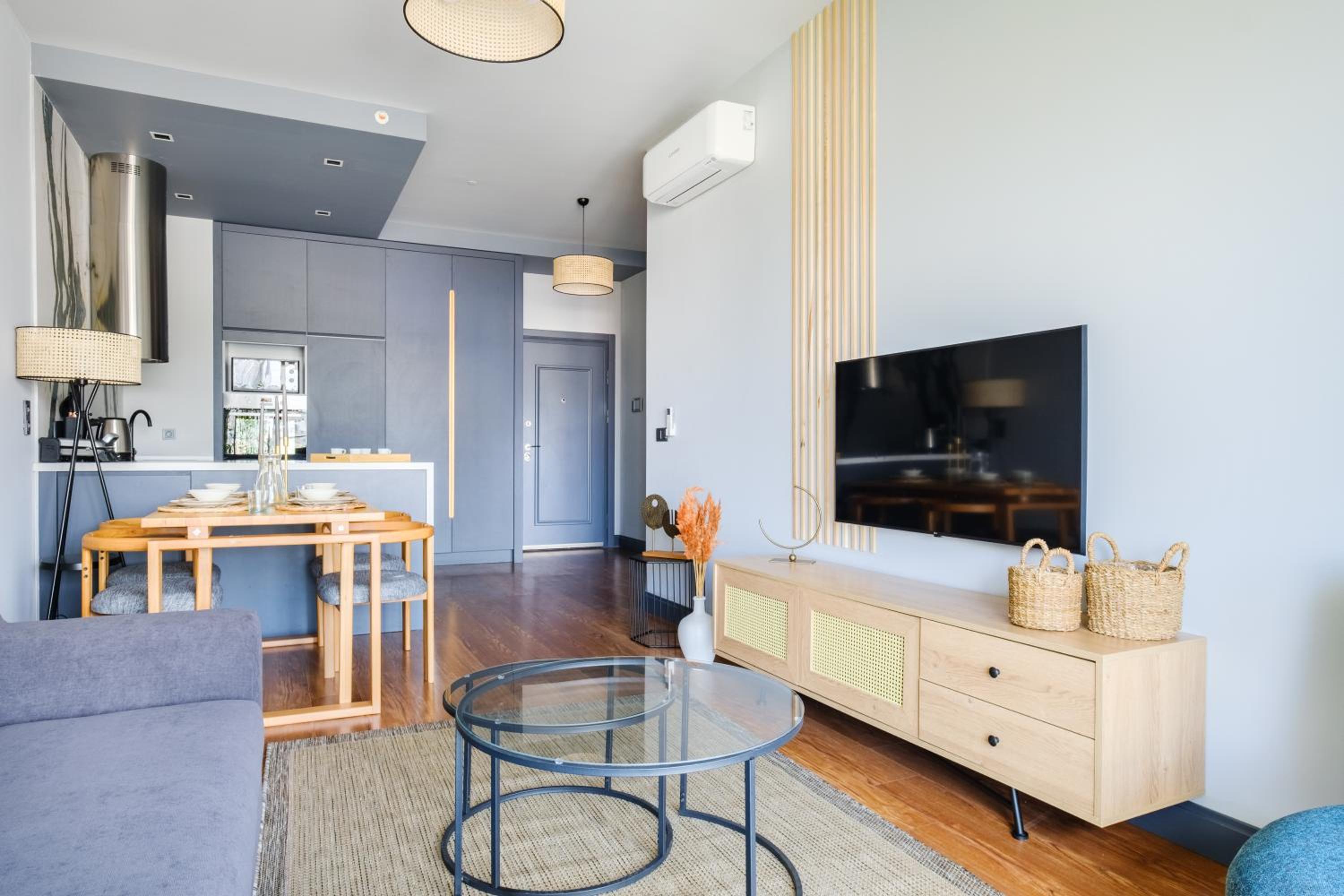 Benesta Residence by NewInn