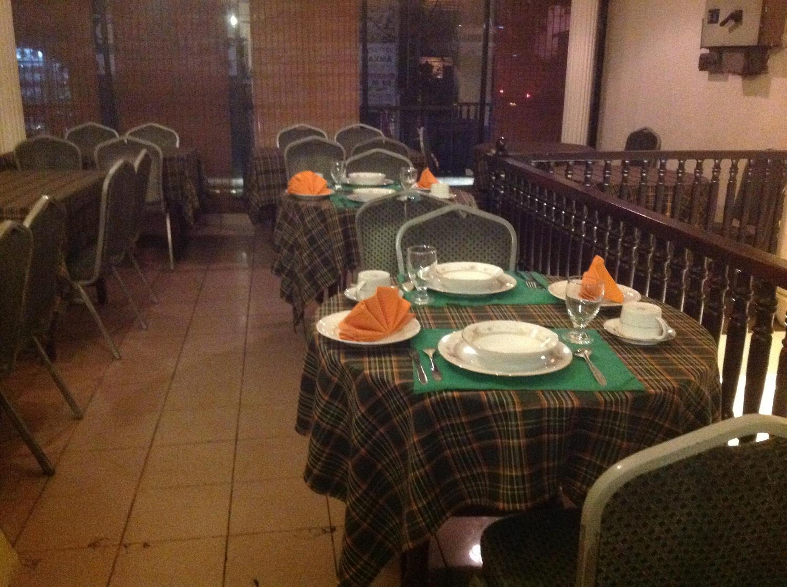 dining