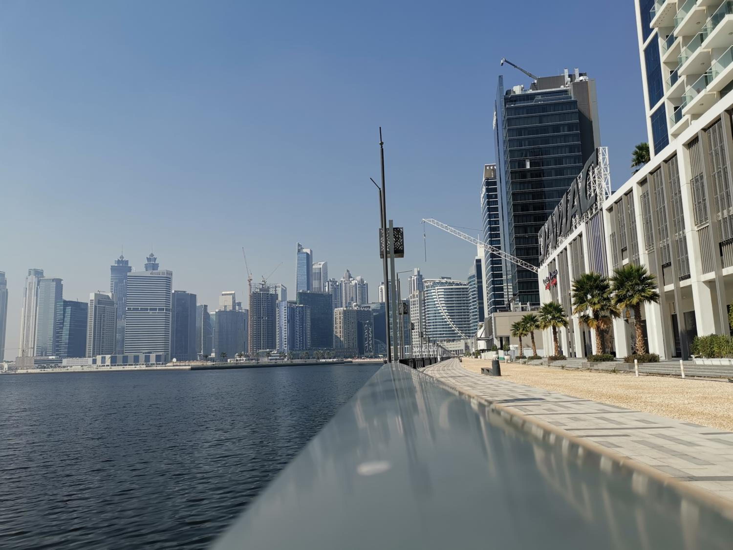 Vacay Lettings - Luxury studio in Business bay
