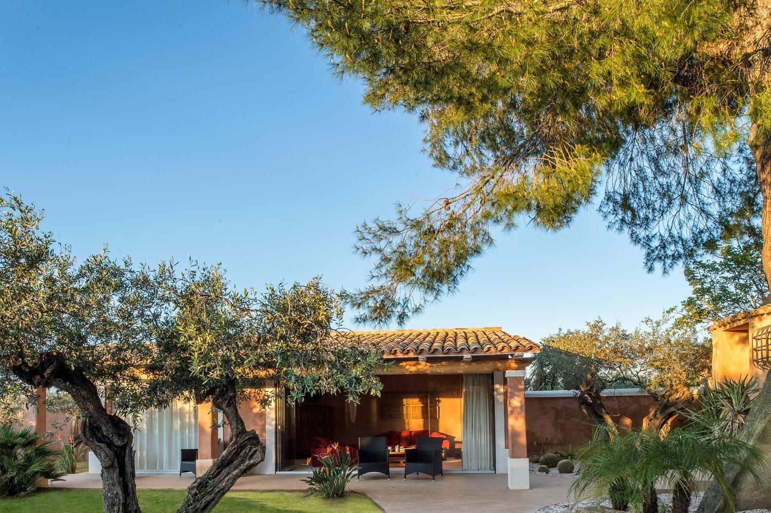 Luxury Sicily Villas by Geocharme view 2
