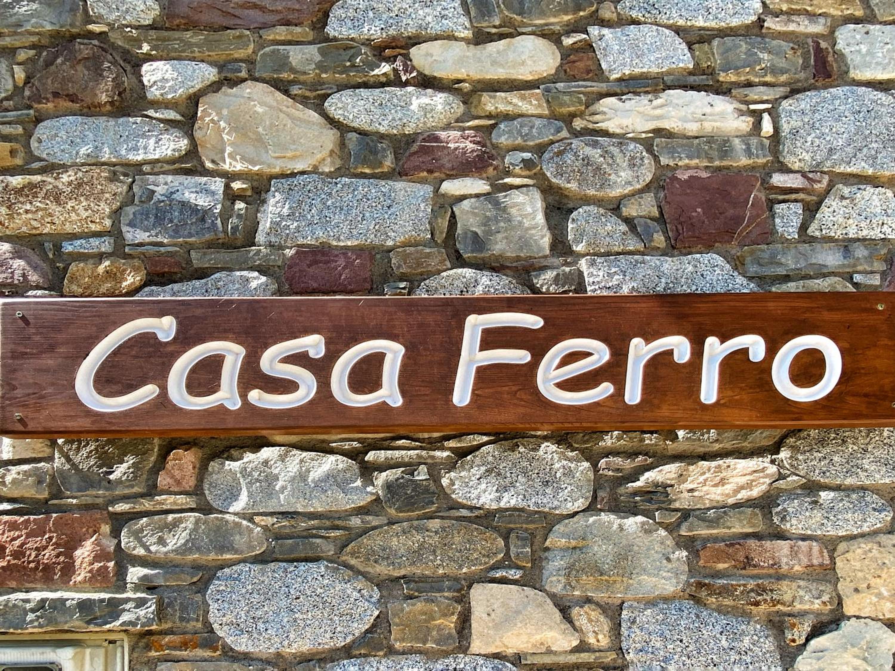 Casa Ferro