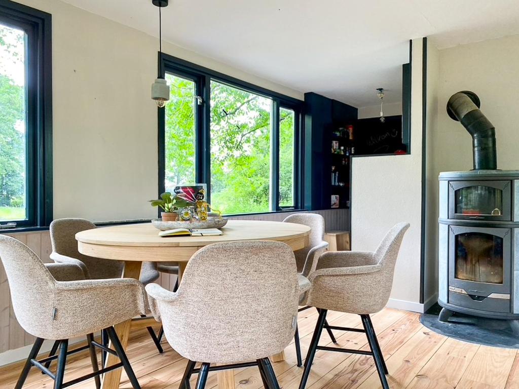 Idyllic house with 360 view of nature and hottub view 4