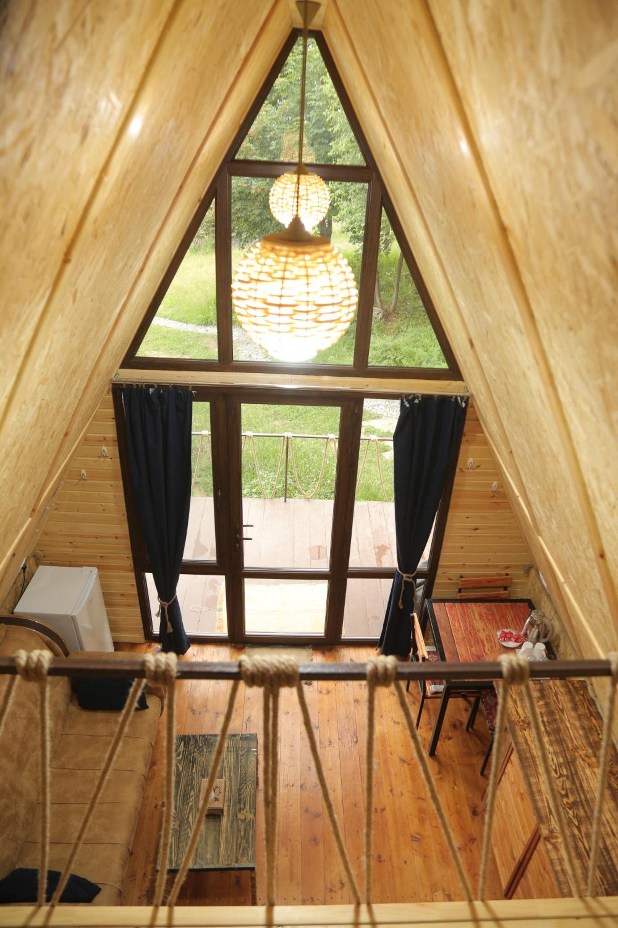 GLAMPING WOLF MOUNt