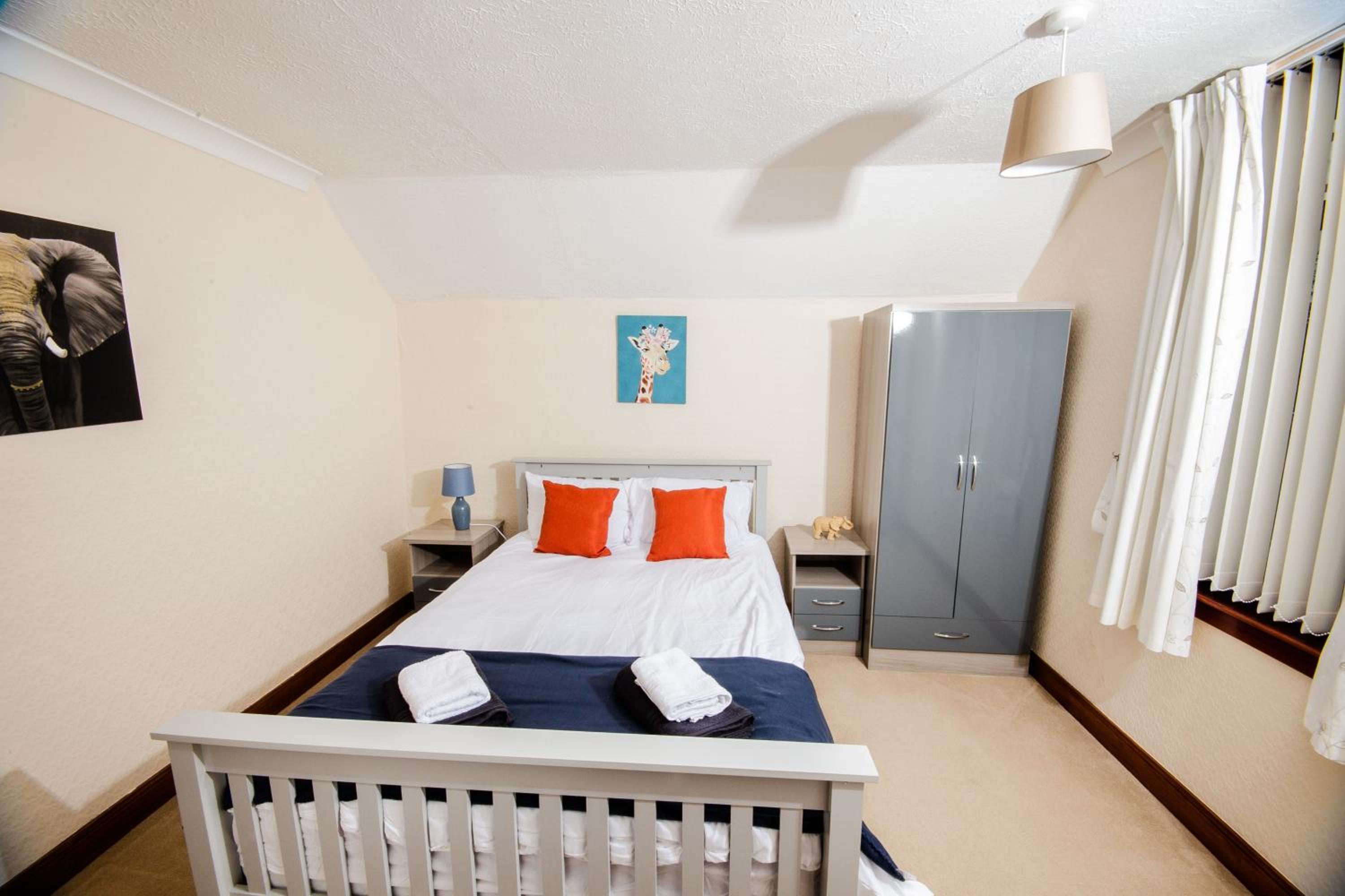 Douglas Vacations - Rigside House - Property Image 12