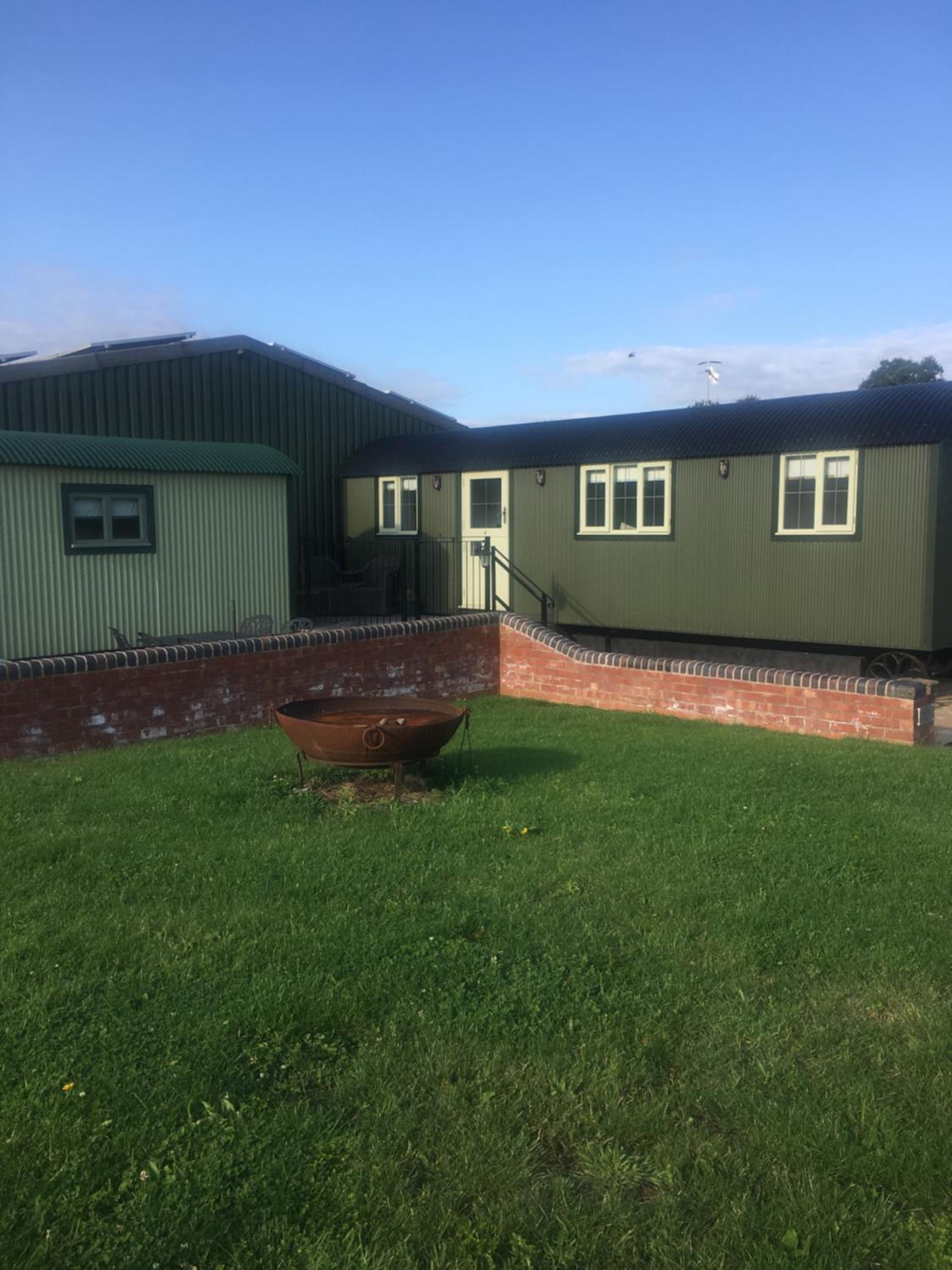 Shepherds View at Oaks Barn Farm Alcester with optional paid for Hot tub