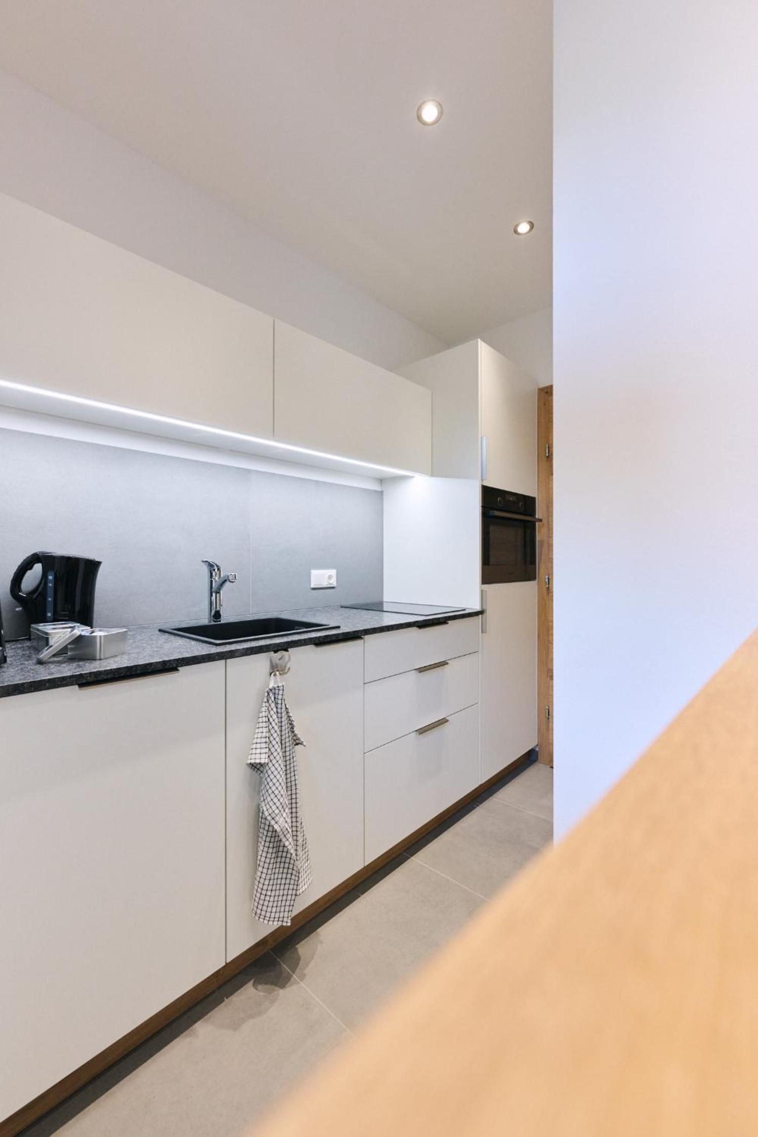 G17 Apartments view 4