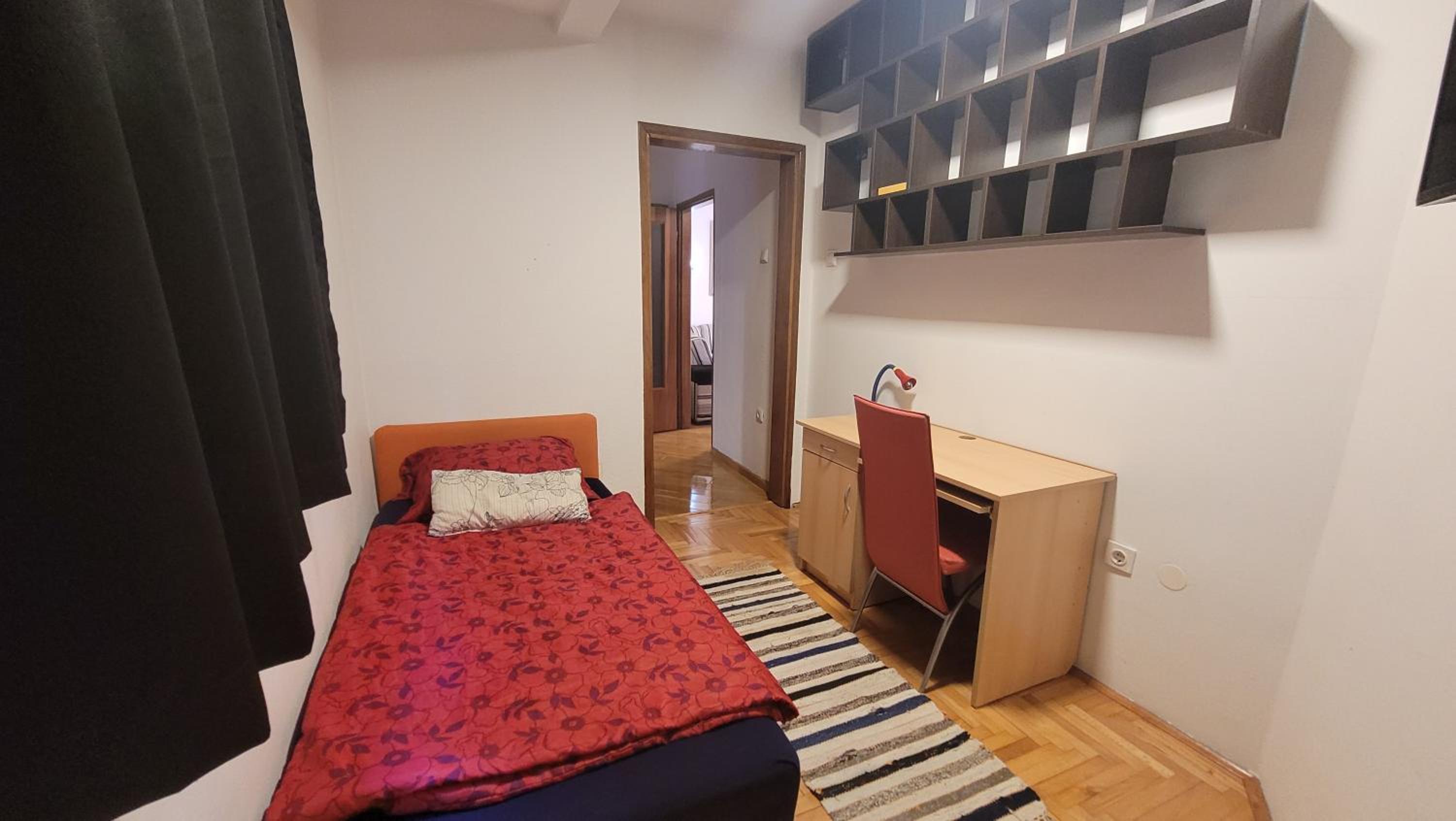 Apartmant Ayna