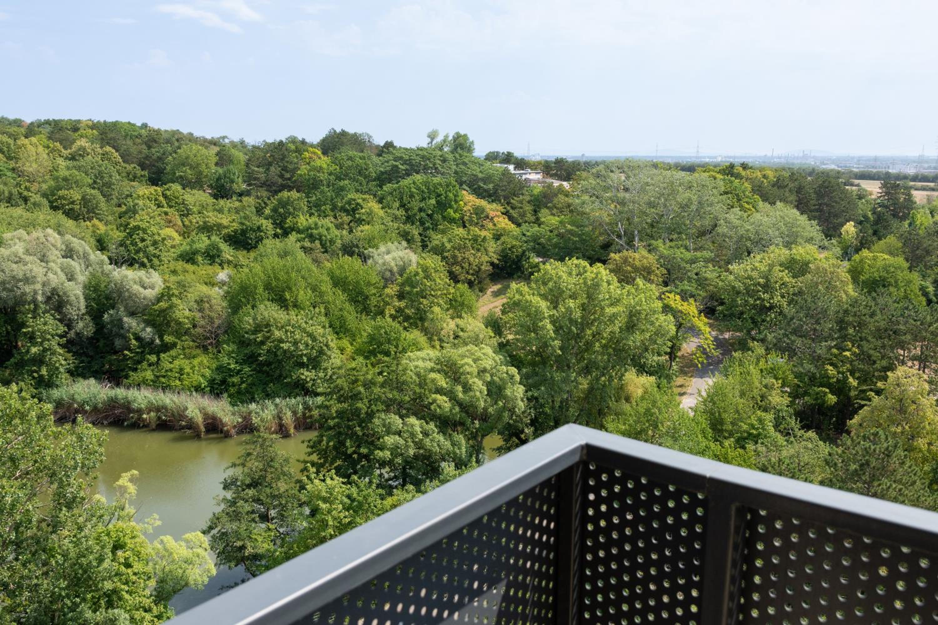 GRÜN & URBAN - direkt an der Therme - 15 Minuten ins Zentrum