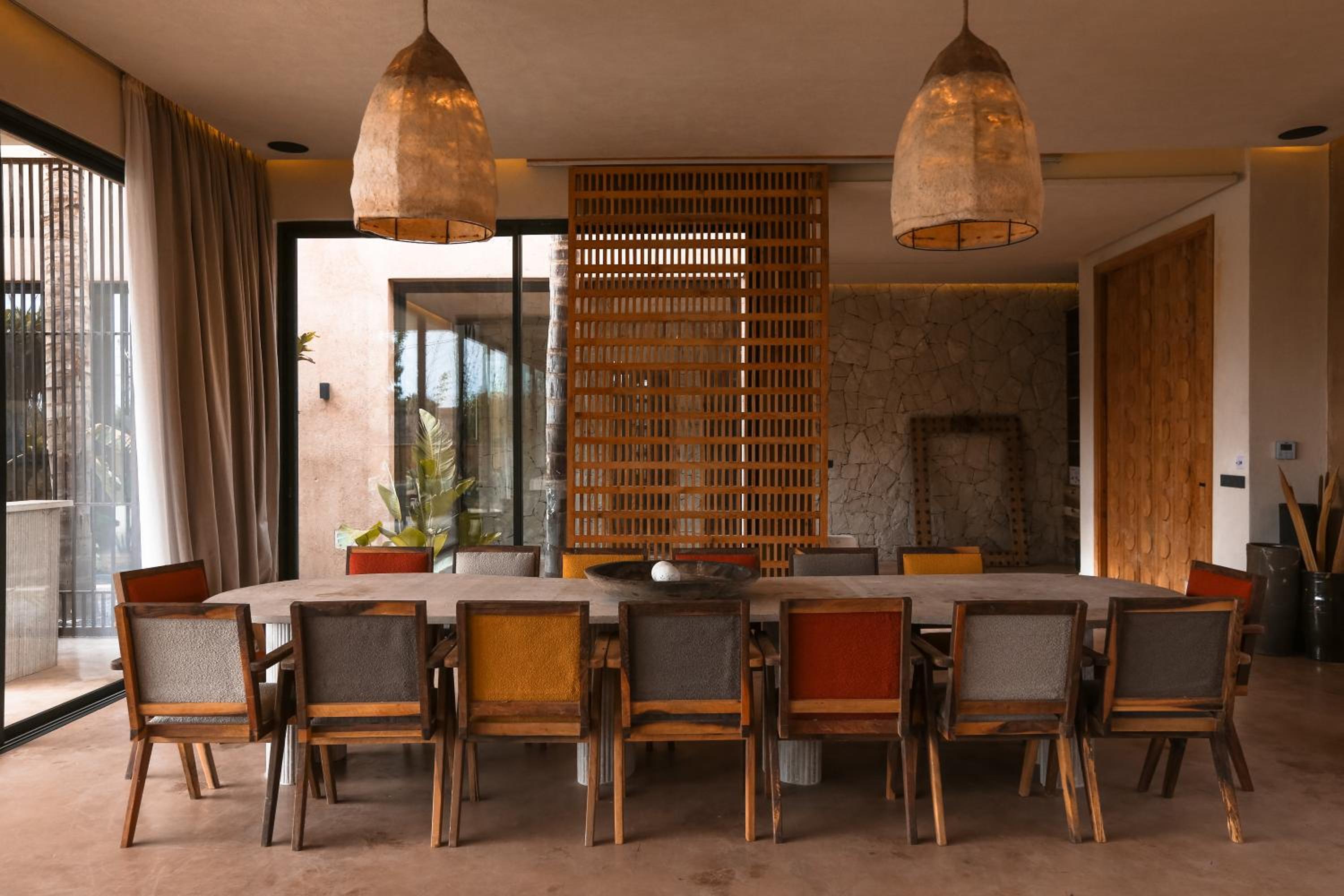 dining