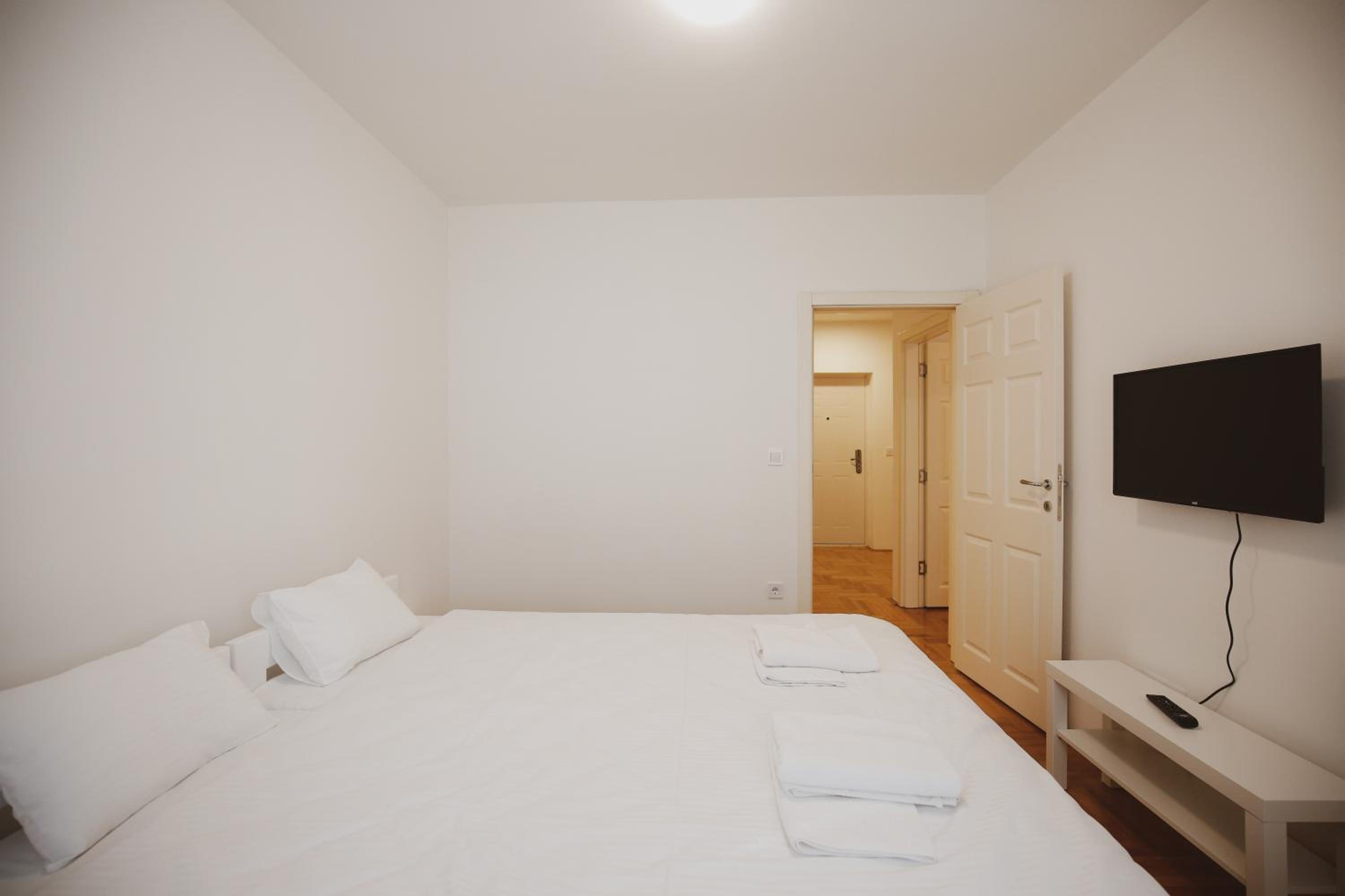 Apartman 4, Sinđelićeva 40 view 5