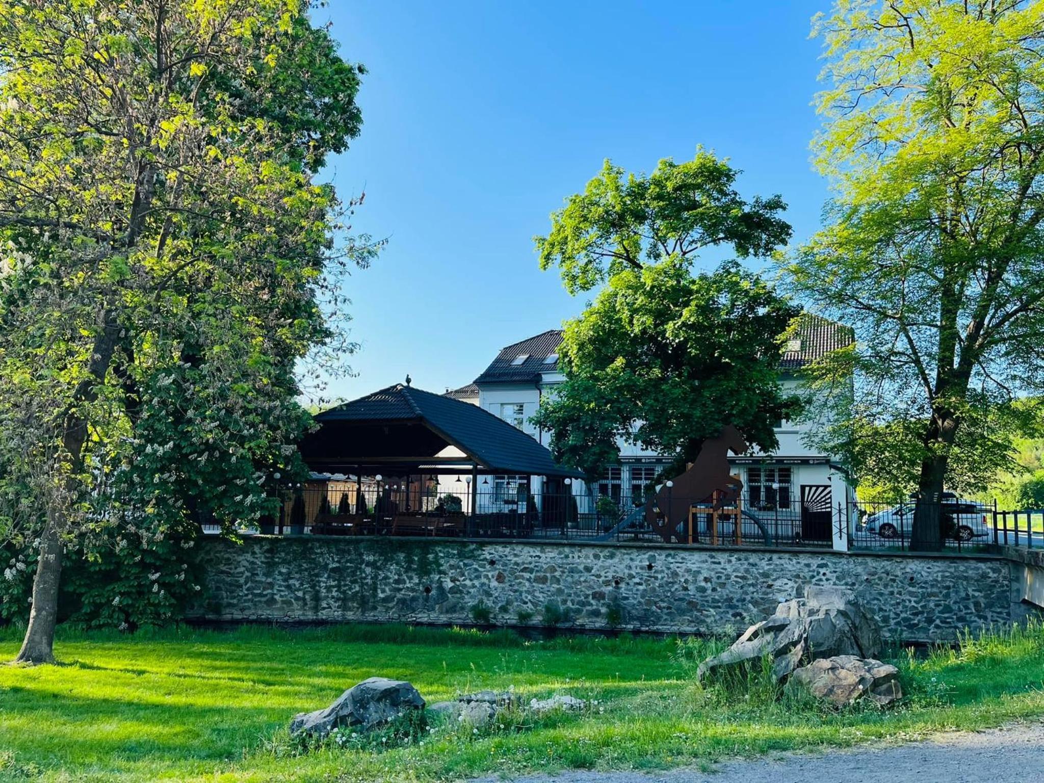 Penzion a Restaurace Bělecký Mlýn